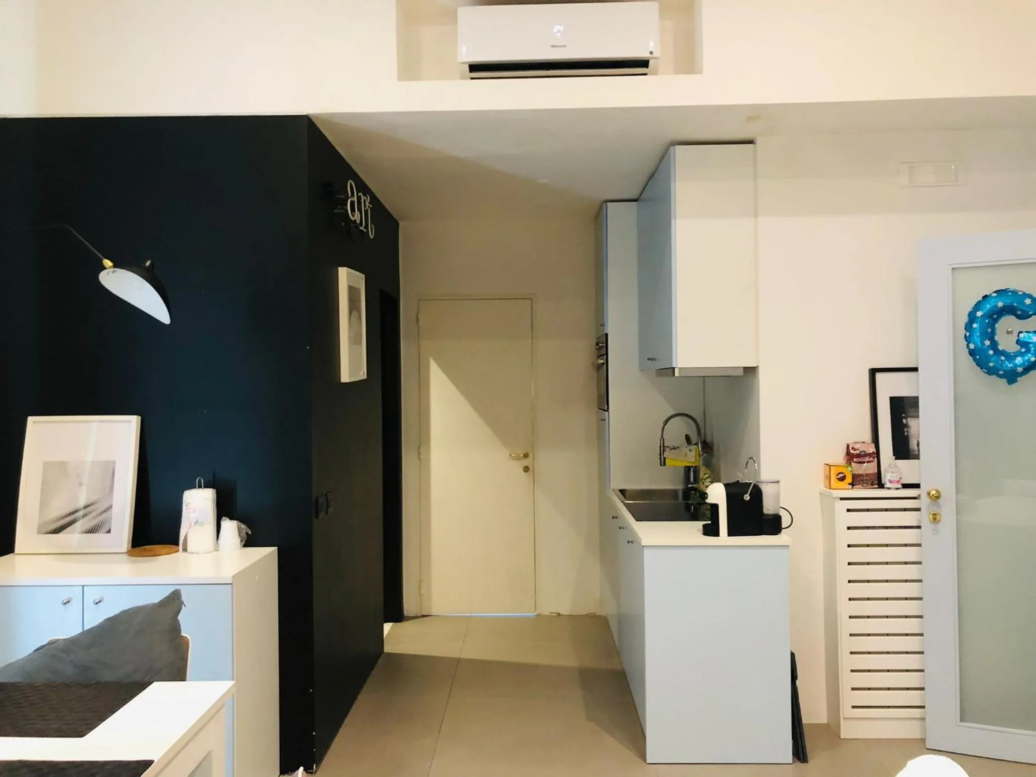 Kitchen or kitchenette in The Station Napoli