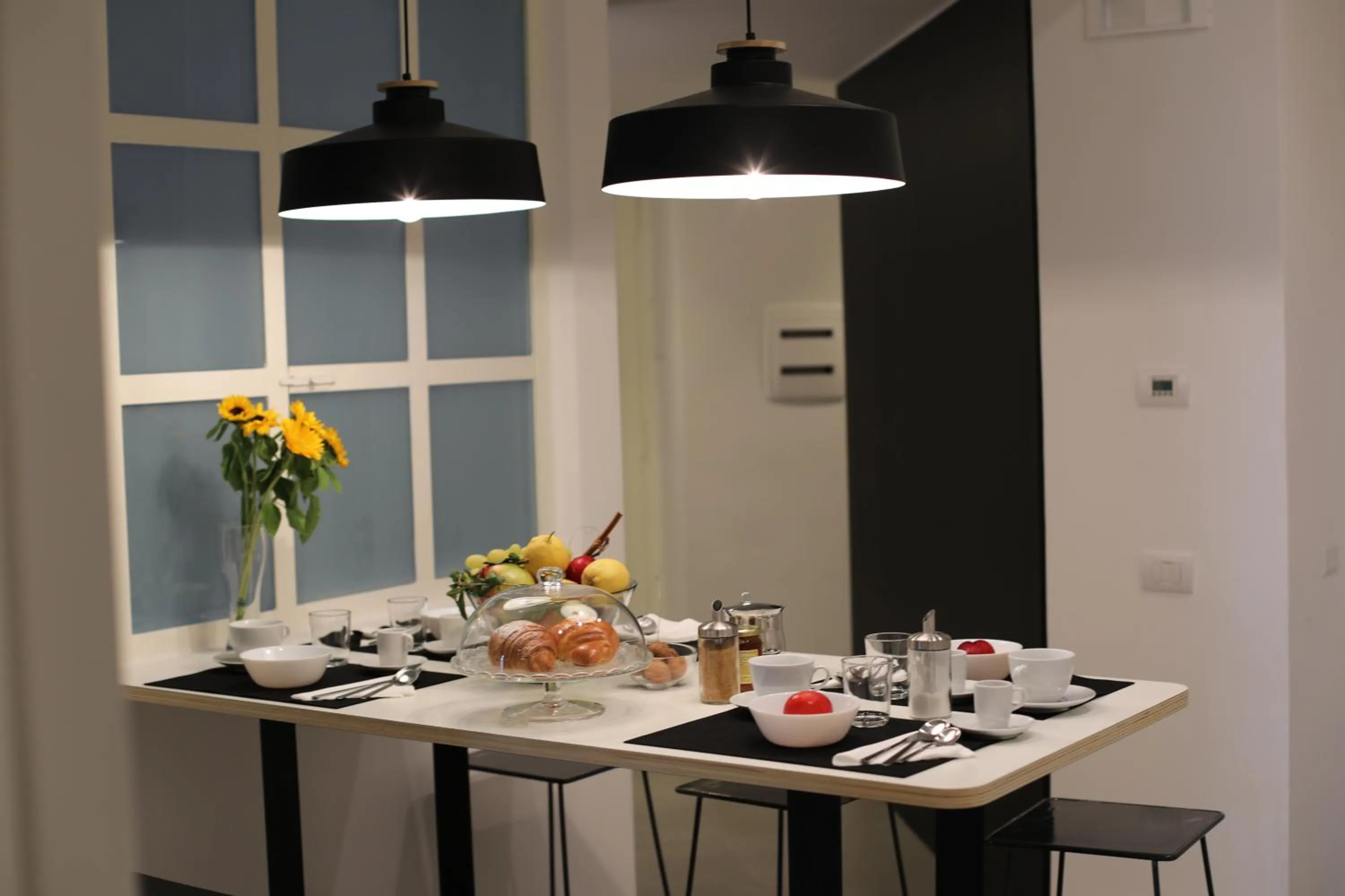 Breakfast in The Station Napoli