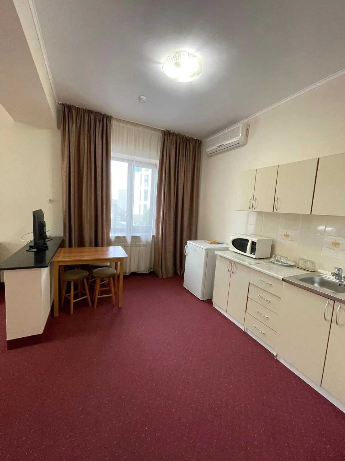 Kitchen or kitchenette in Alma