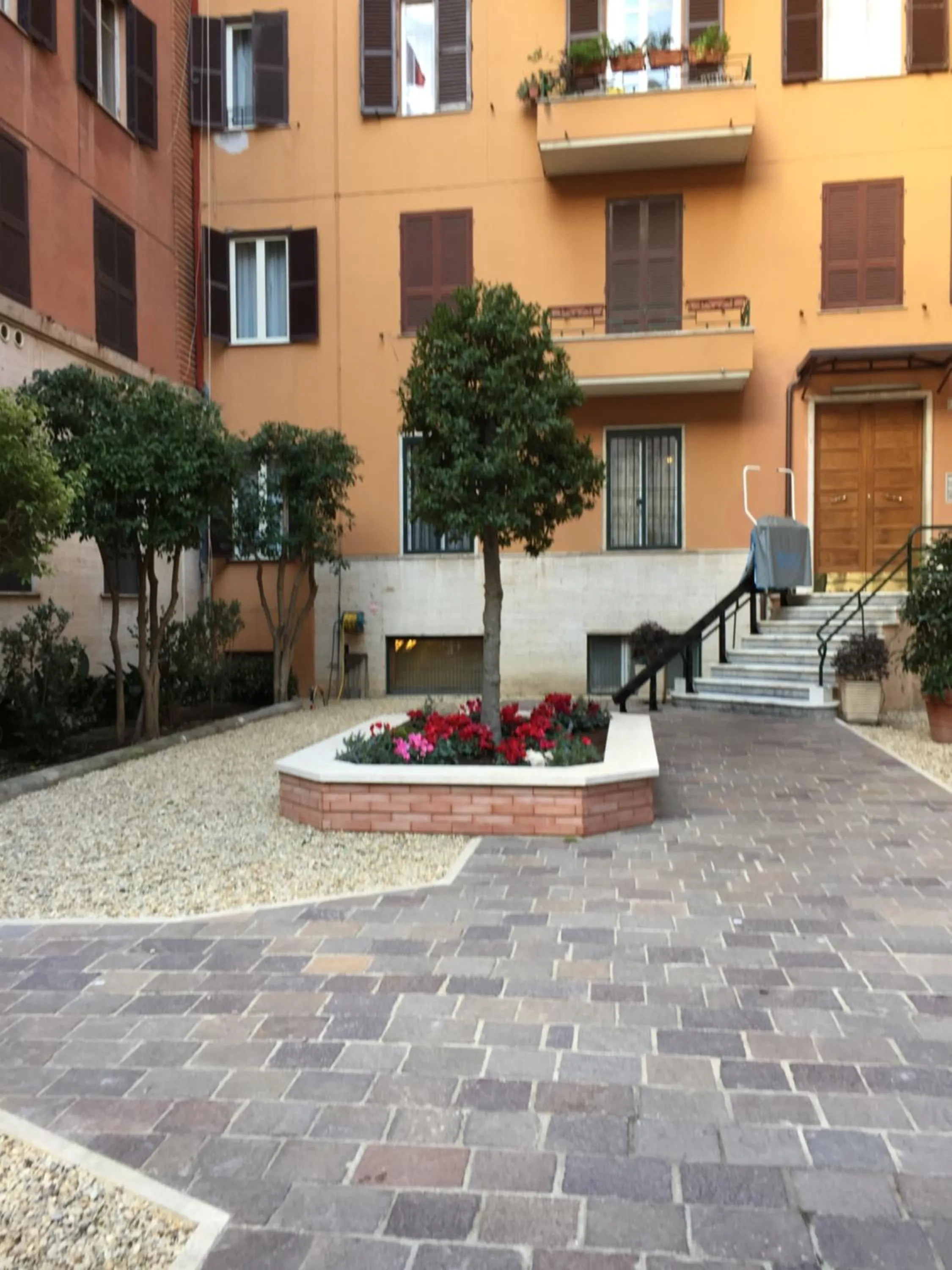 Facade/entrance in b&b Gio Colosseo - Celio