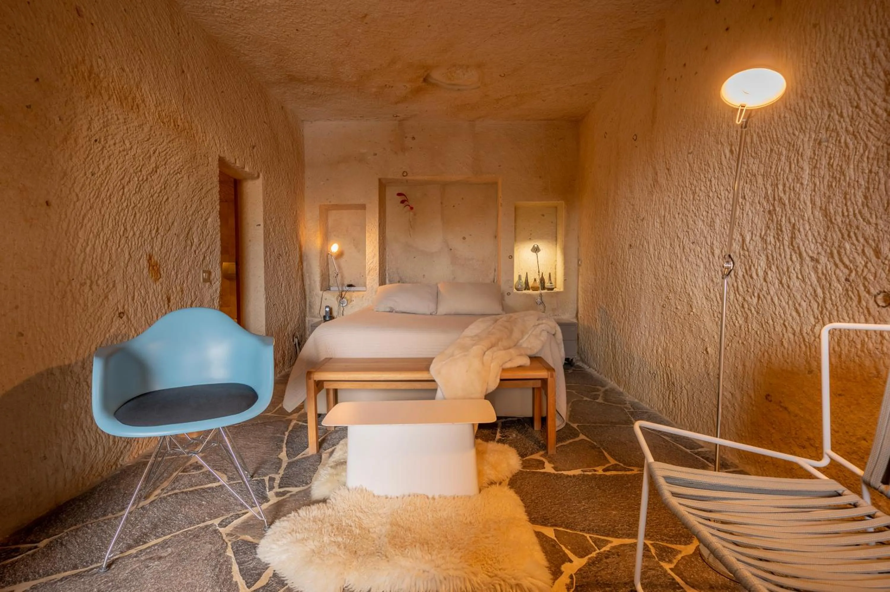 Bedroom, Bed in Serinn House