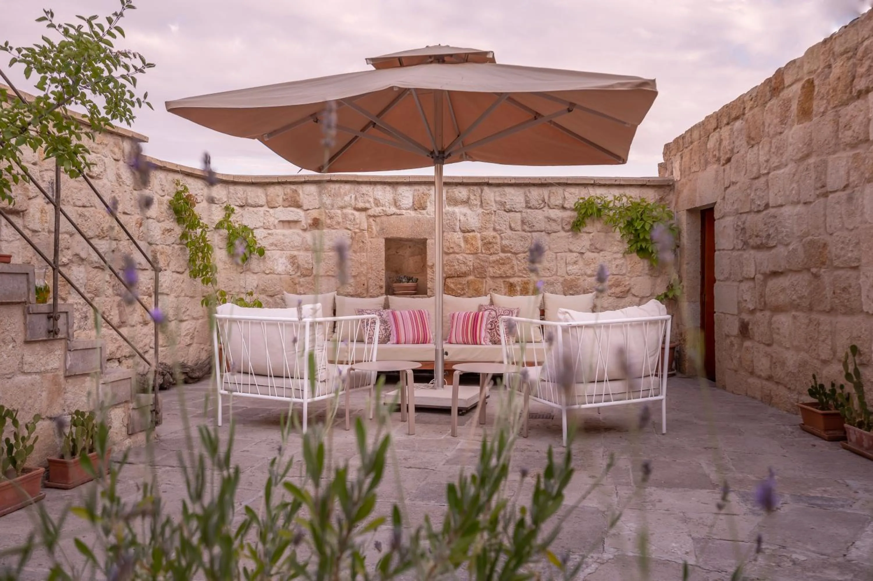 Seating area in Serinn House