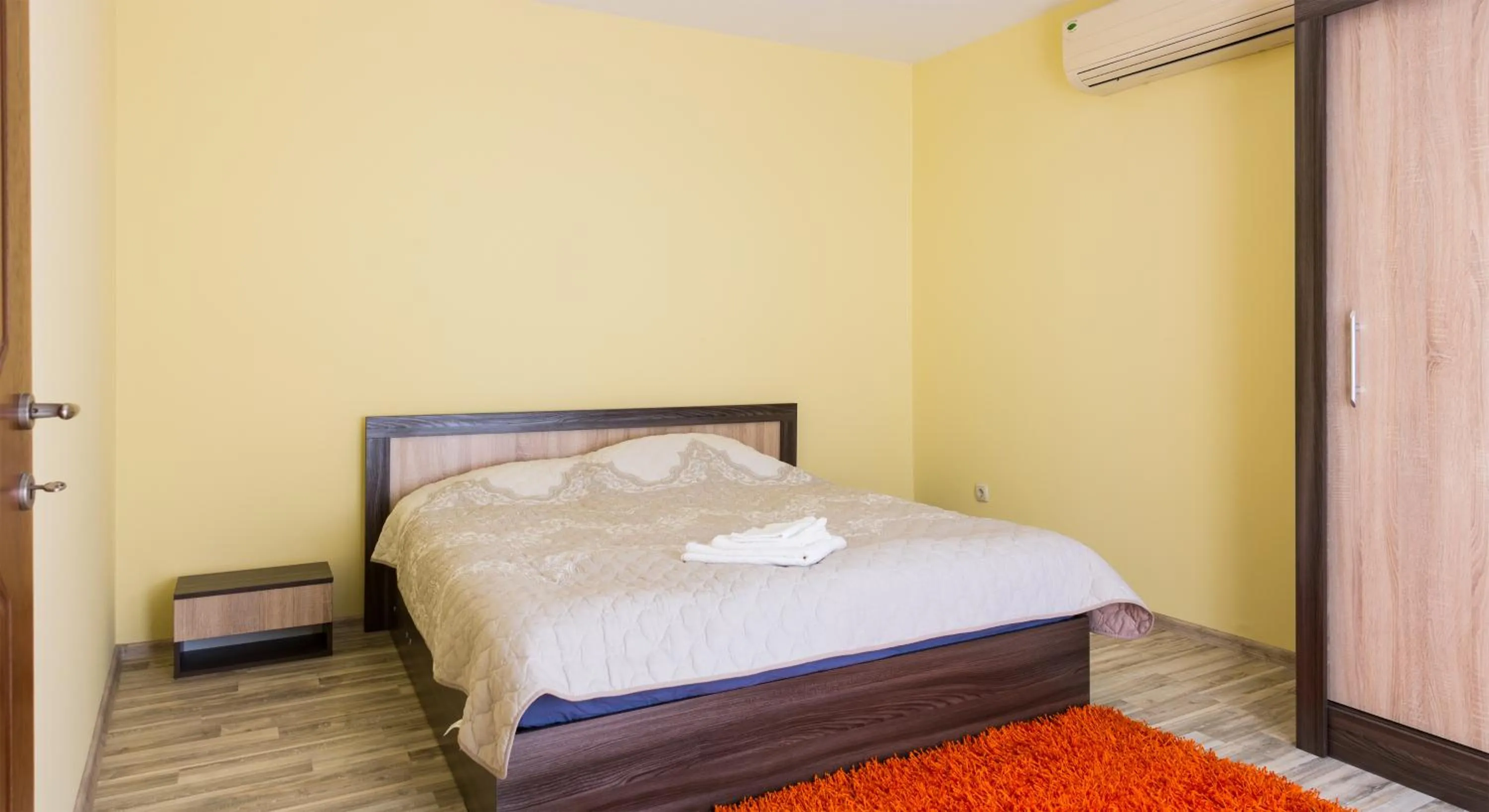 Bedroom, Bed in Apartments Nasini by Flat Mаnager