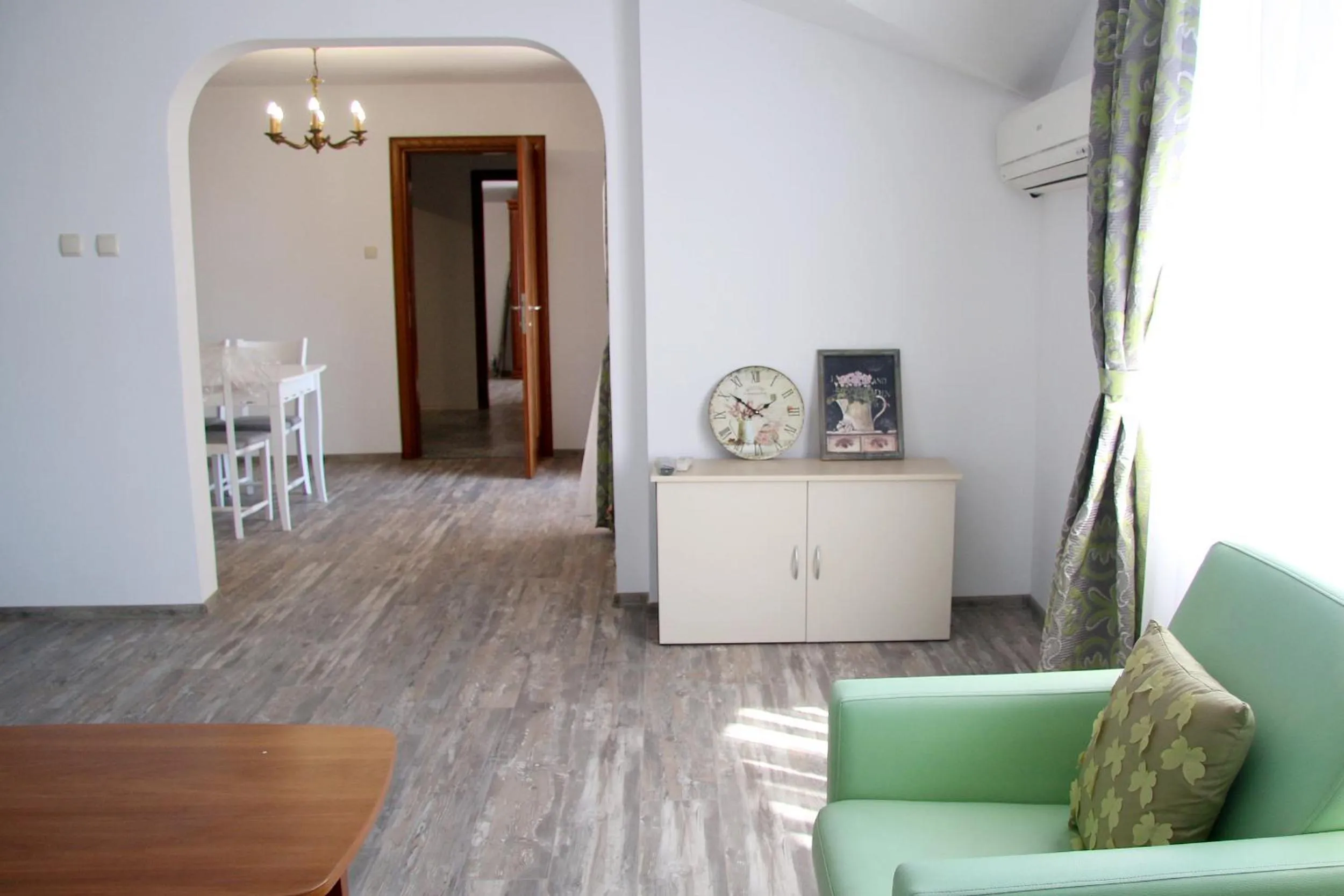 Seating area in Apartments Nasini by Flat Mаnager