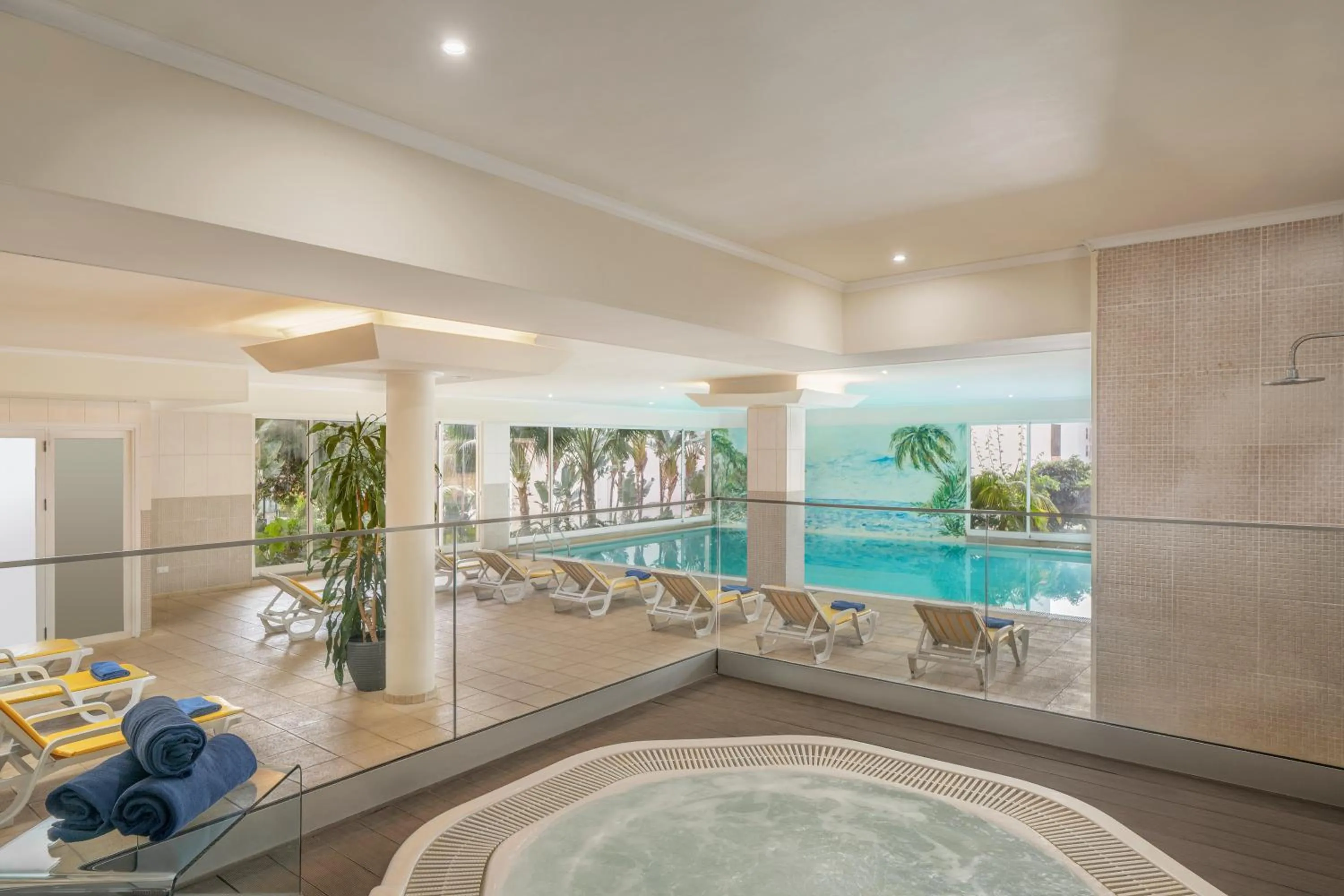 Swimming pool in Dorisol Buganvilia Studio Hotel