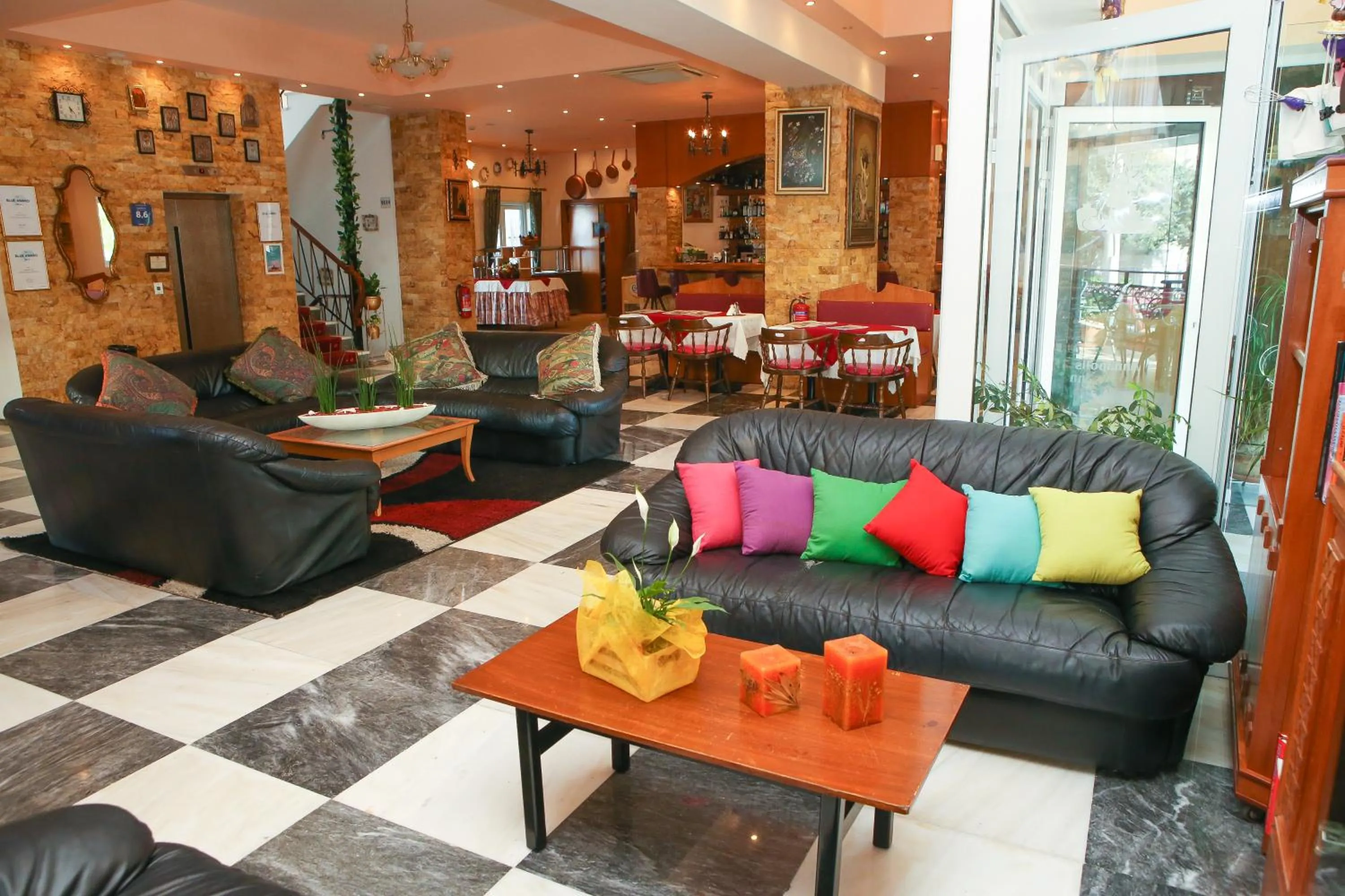 Lobby or reception in Arte Annapolis Inn