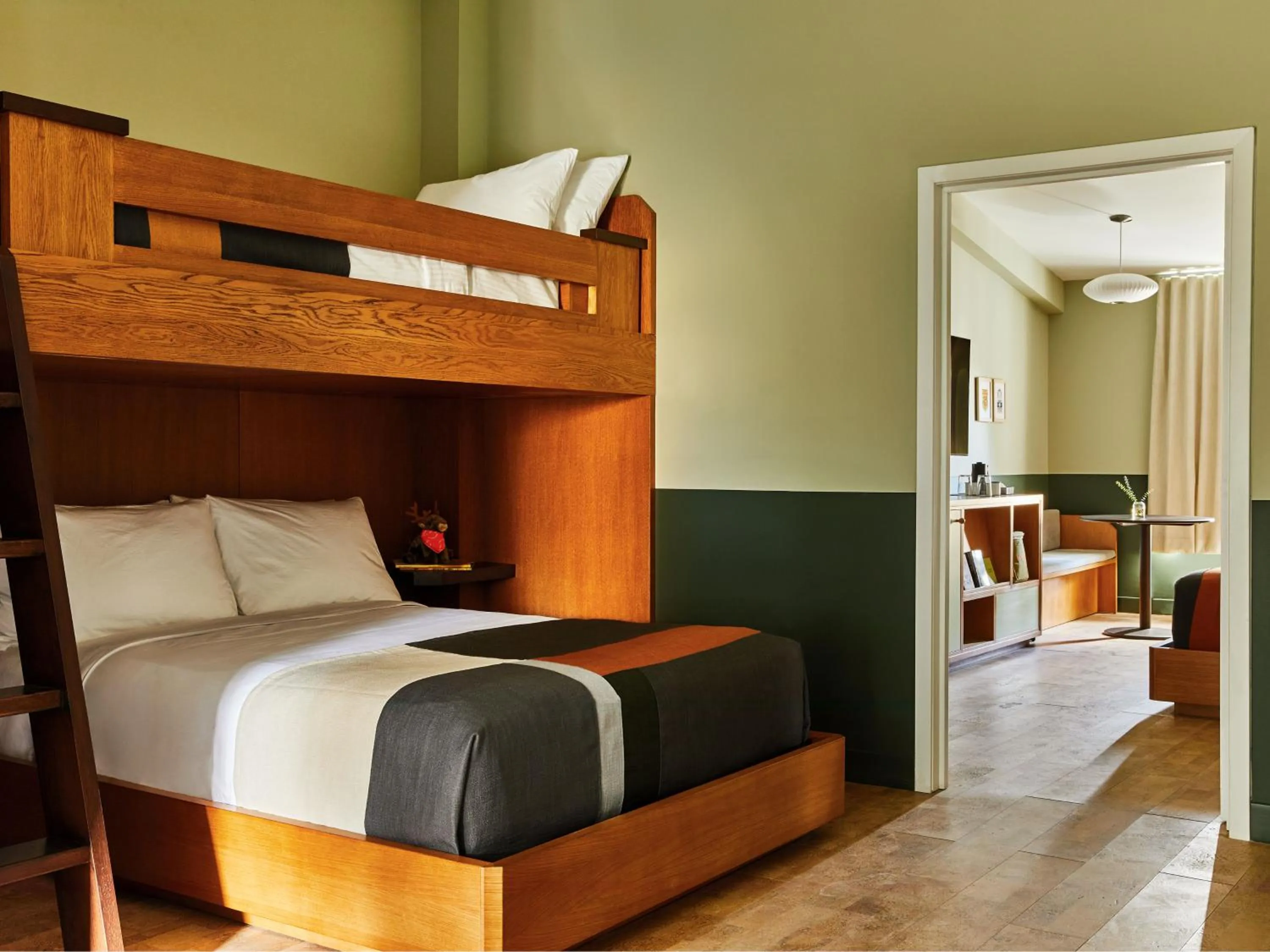 Bed in Trailborn Rocky Mountains Outpost