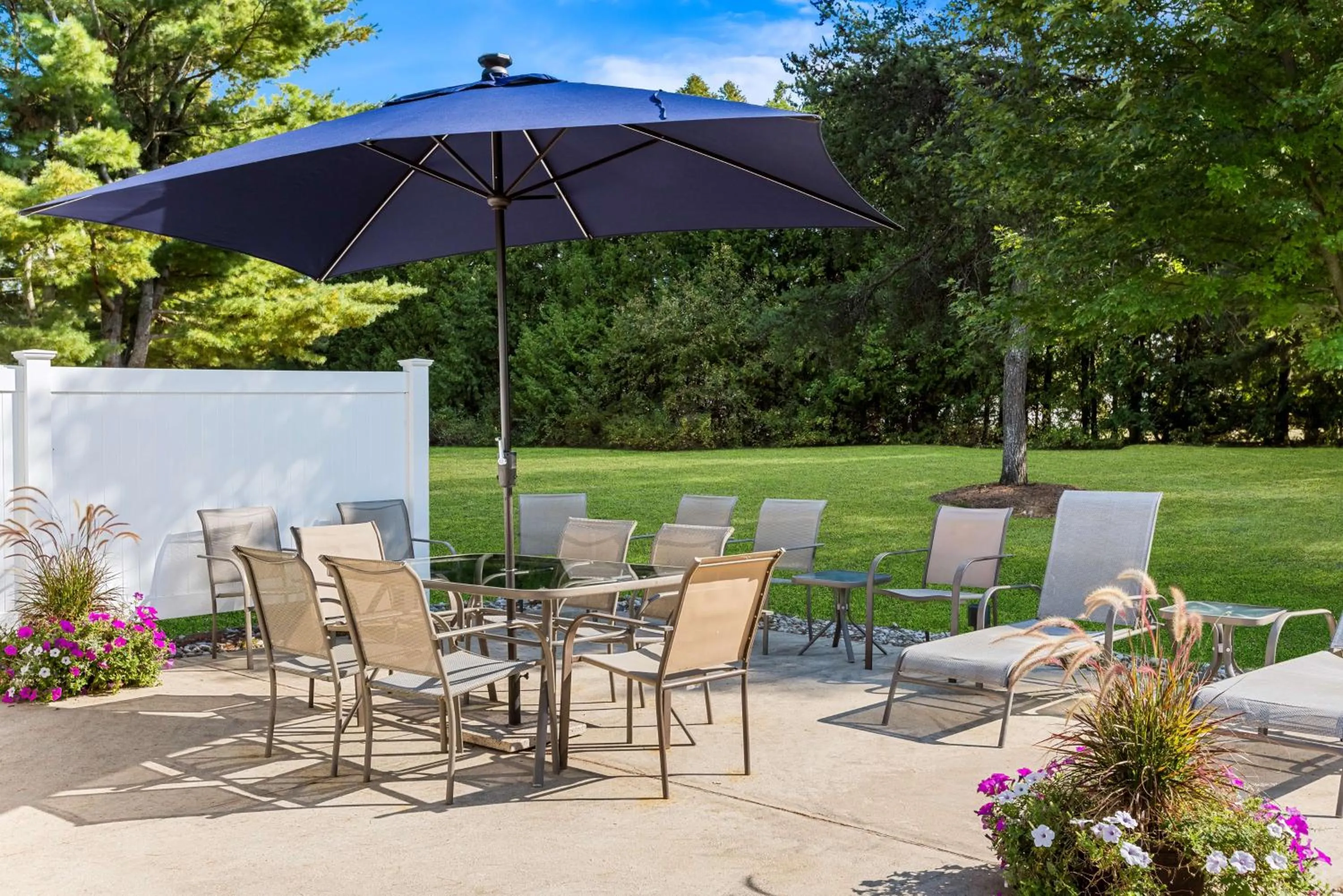 Property building in Best Western of Harbor Springs