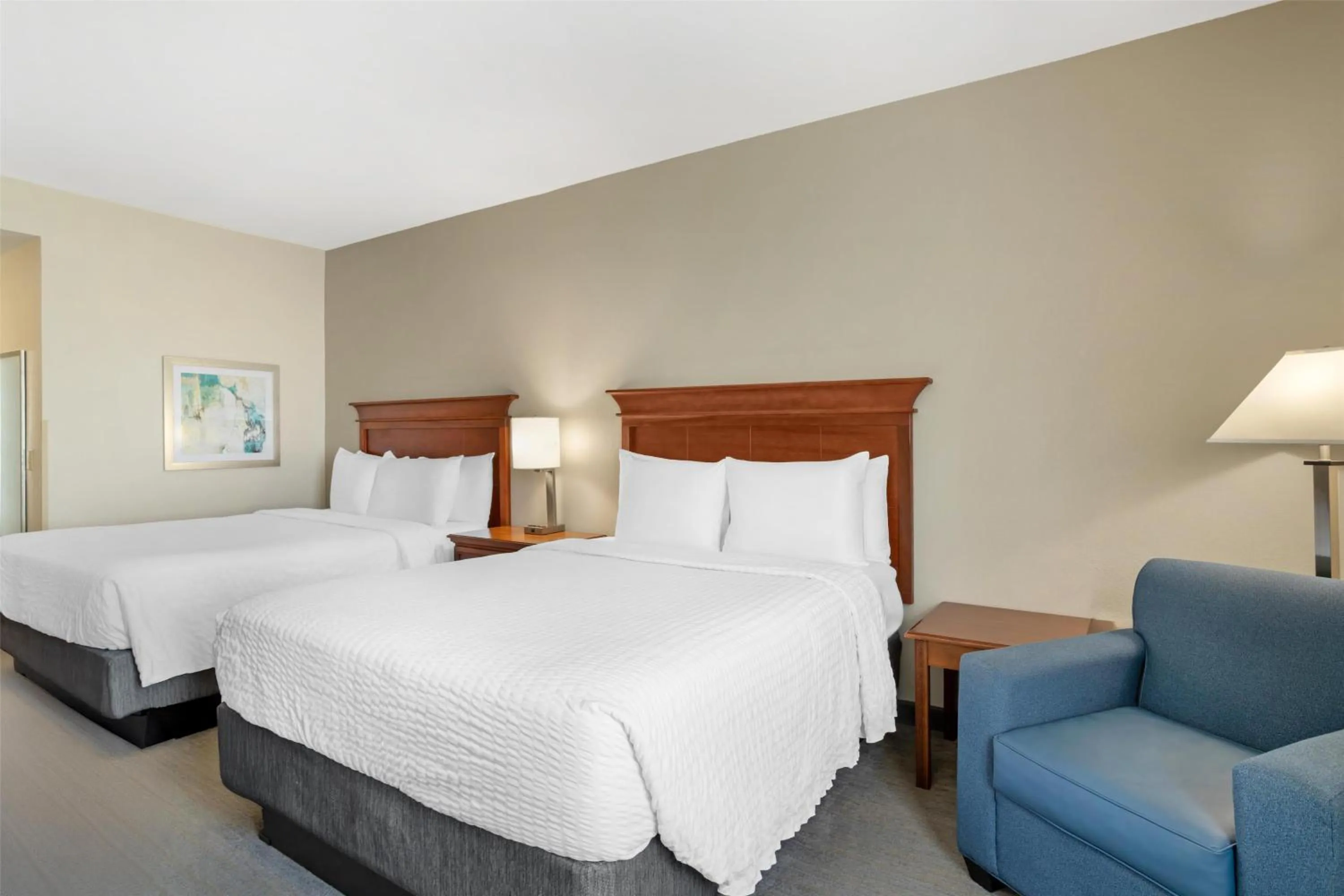 Bedroom, Bed in Best Western Plus Executive Hotel & Suites