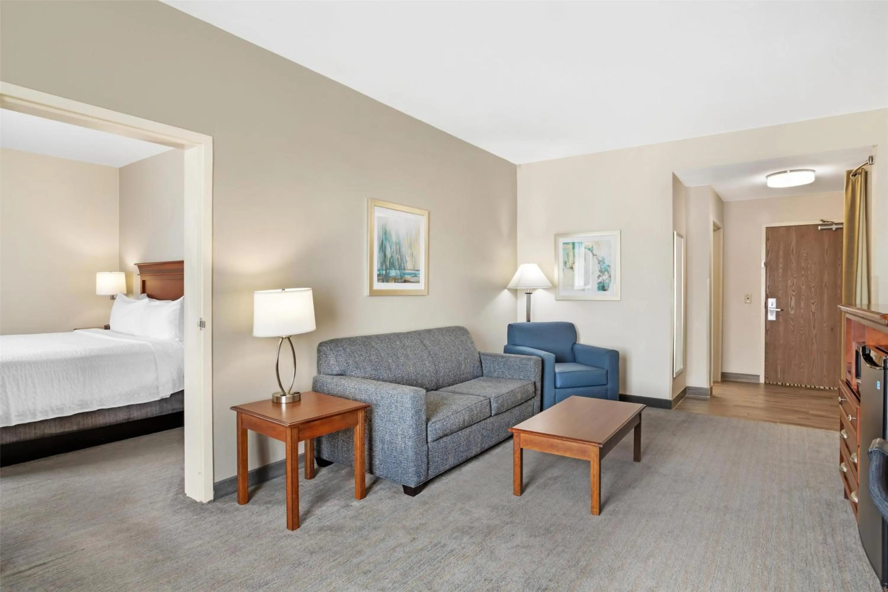 Photo of the whole room, Bed in Best Western Plus Executive Hotel & Suites