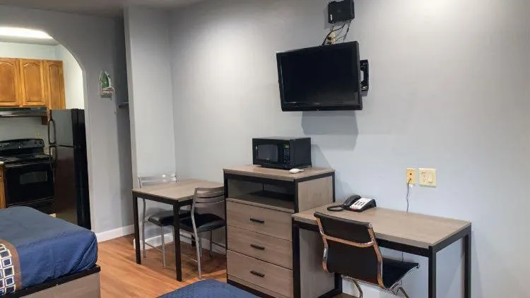 Palace Inn - Baytown I-10