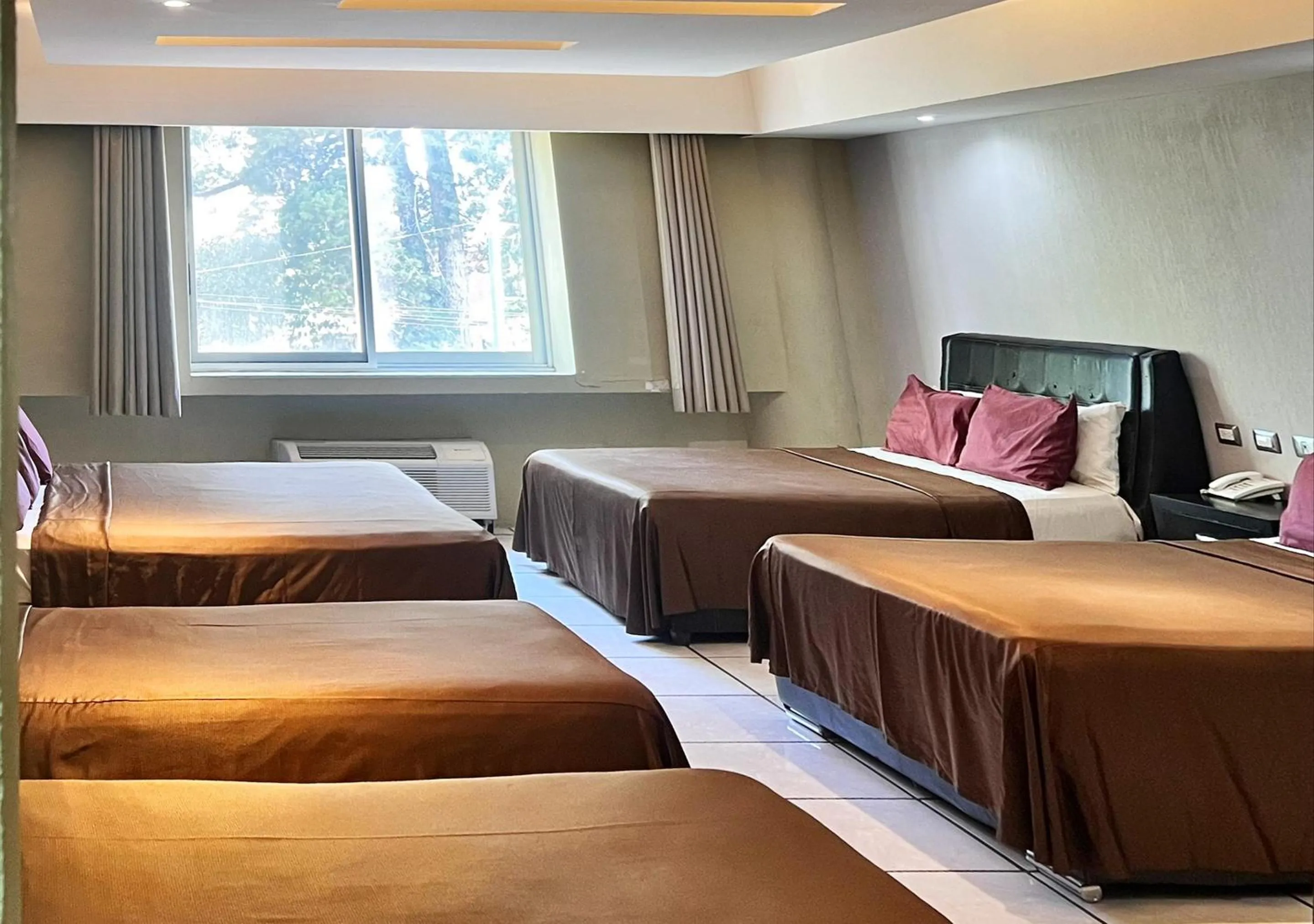 Bed in Hotel Diana del Bosque by DOT Urban