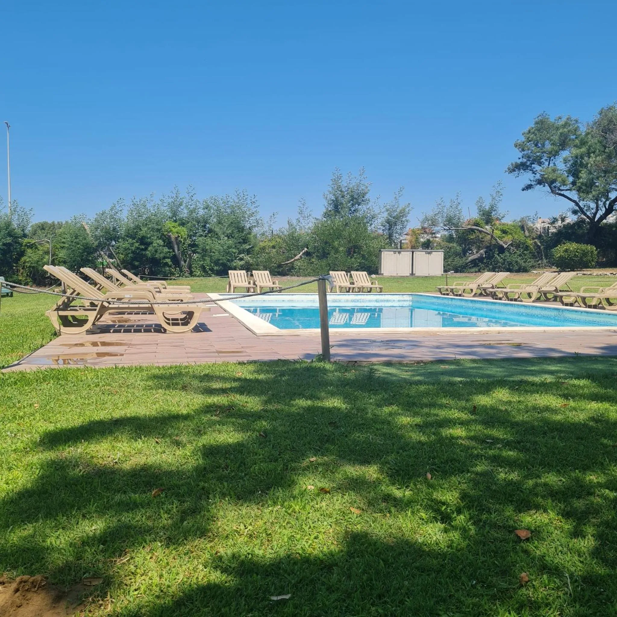 Pool view in Campanile Setubal - Lisboa Sul