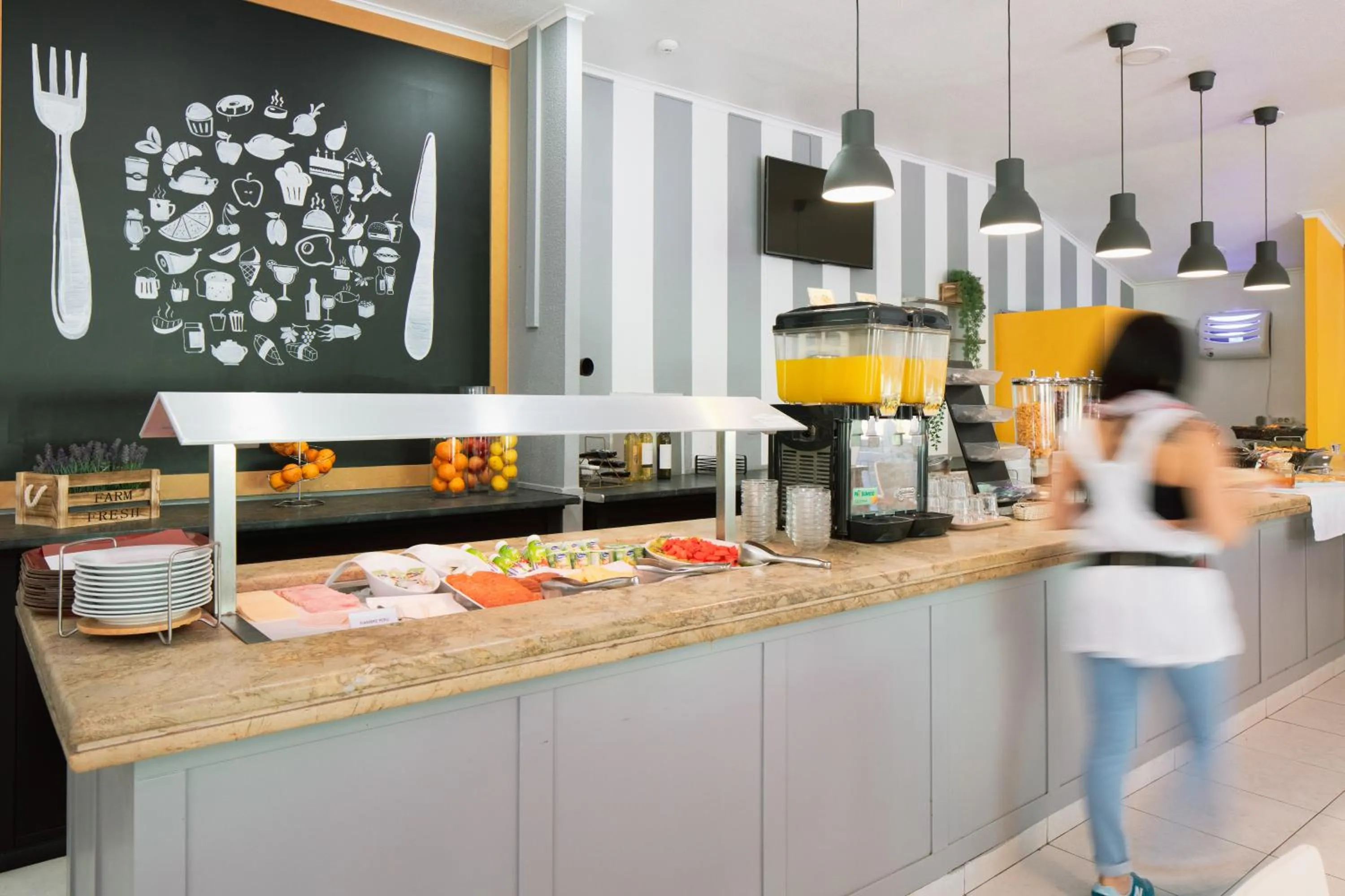 Staff in Campanile Setubal - Lisboa Sul