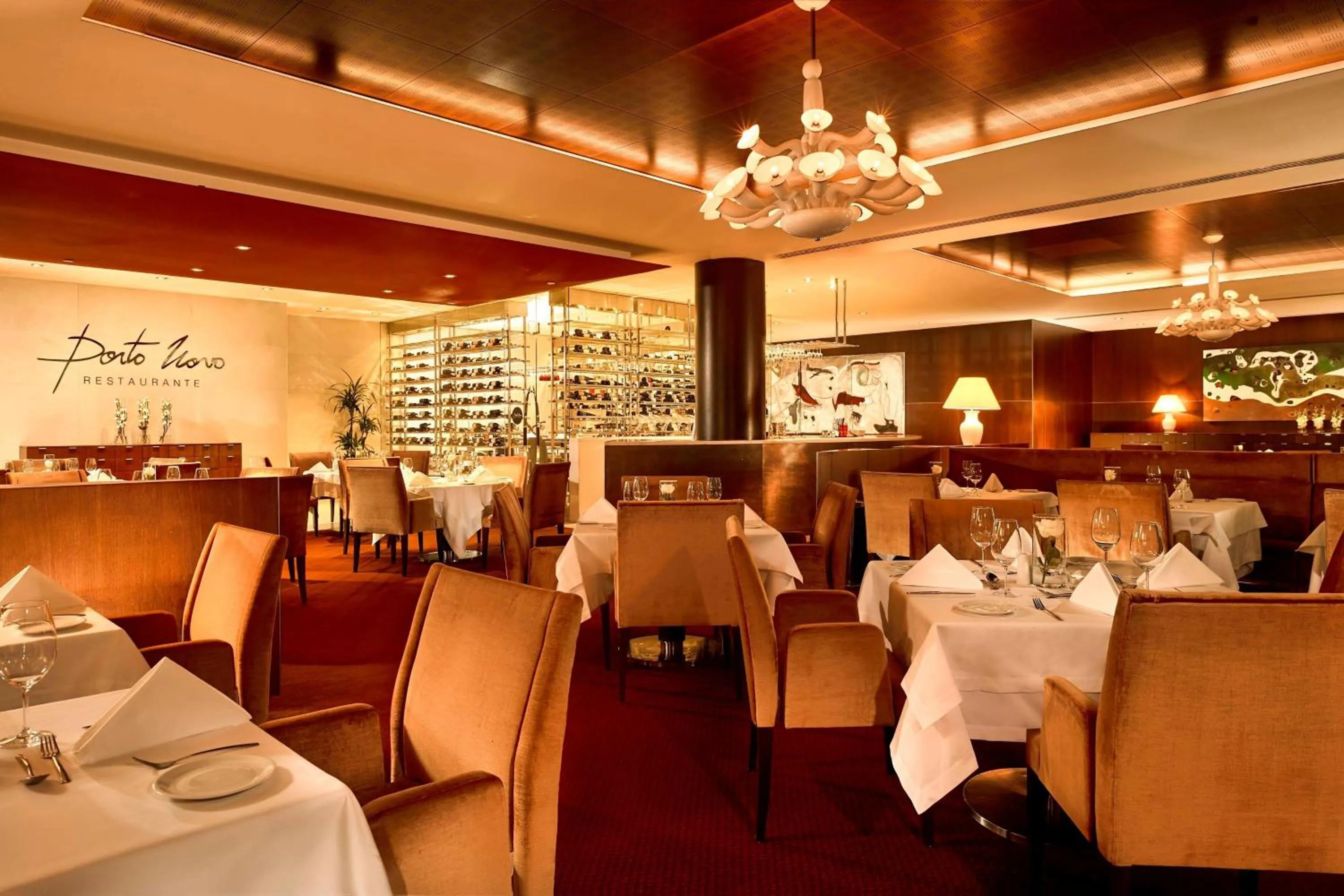 Restaurant/places to eat in Sheraton Porto Hotel & Spa