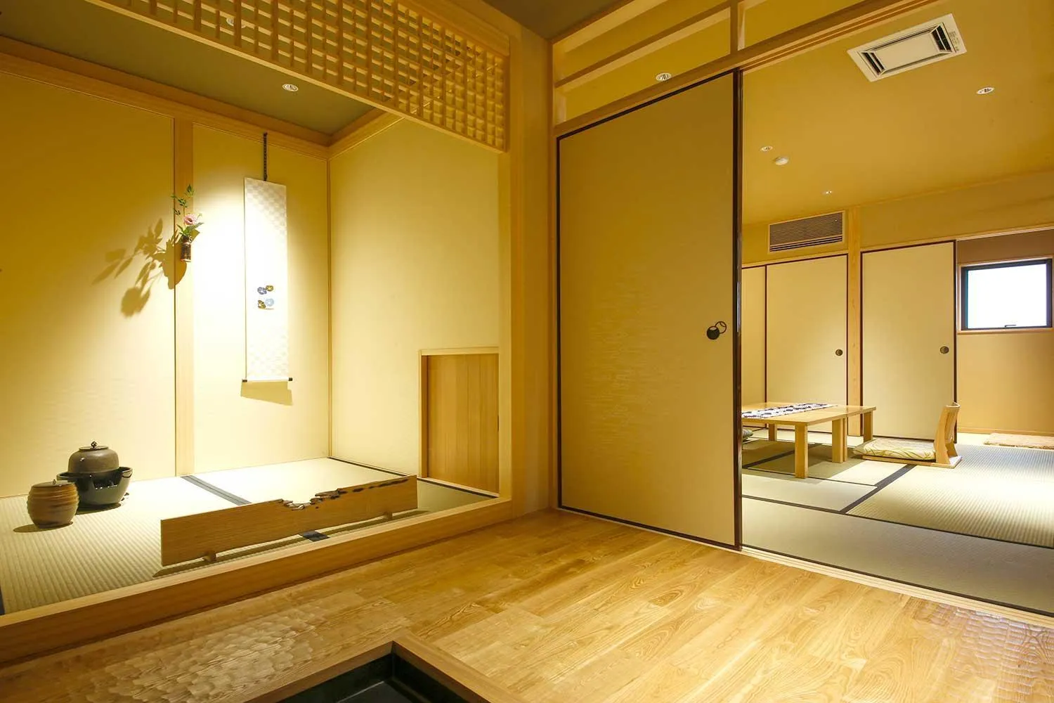 Bed in Yuraku Kinosaki Spa & Gardens