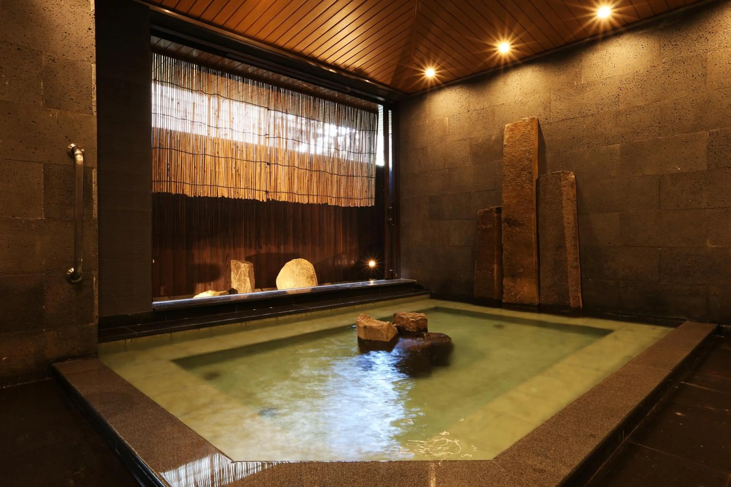 Hot Spring Bath in Kawaguchiya Kinosaki Riverside Hotel