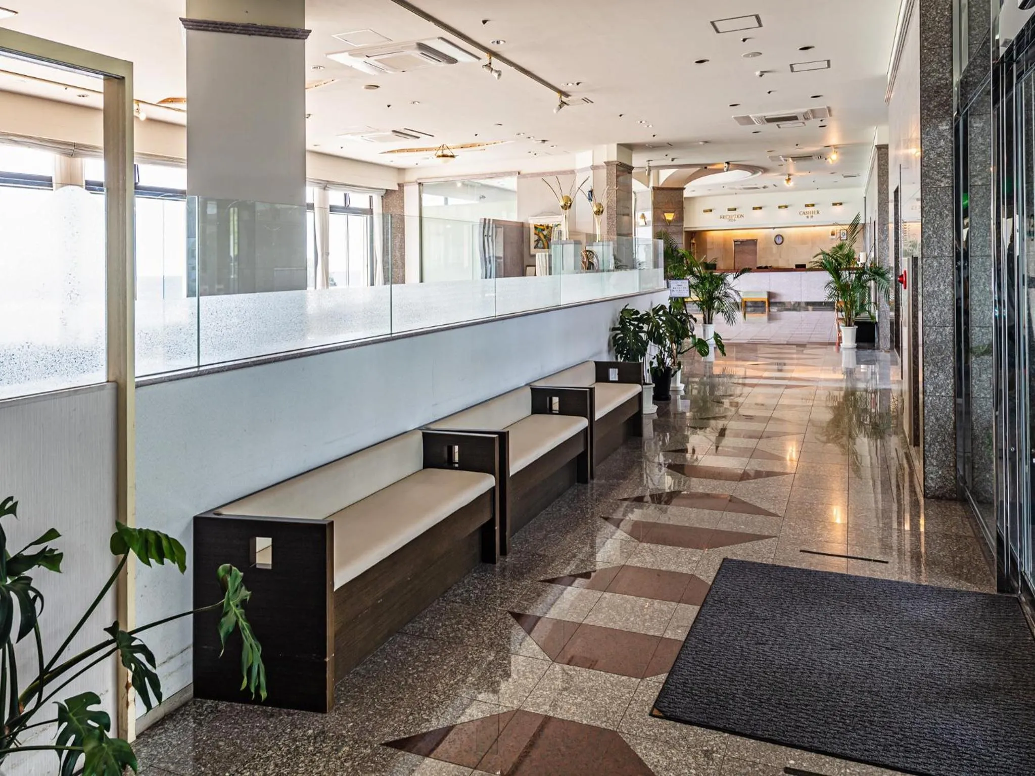 Lobby or reception in Hotel Resonex Nago