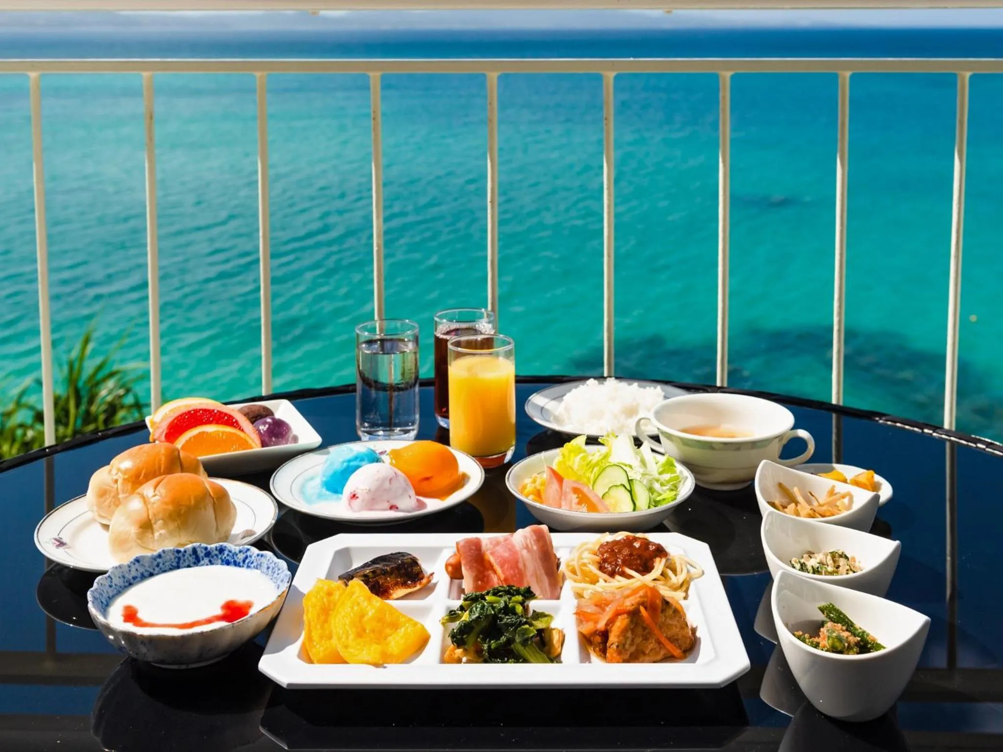 Breakfast in Hotel Resonex Nago