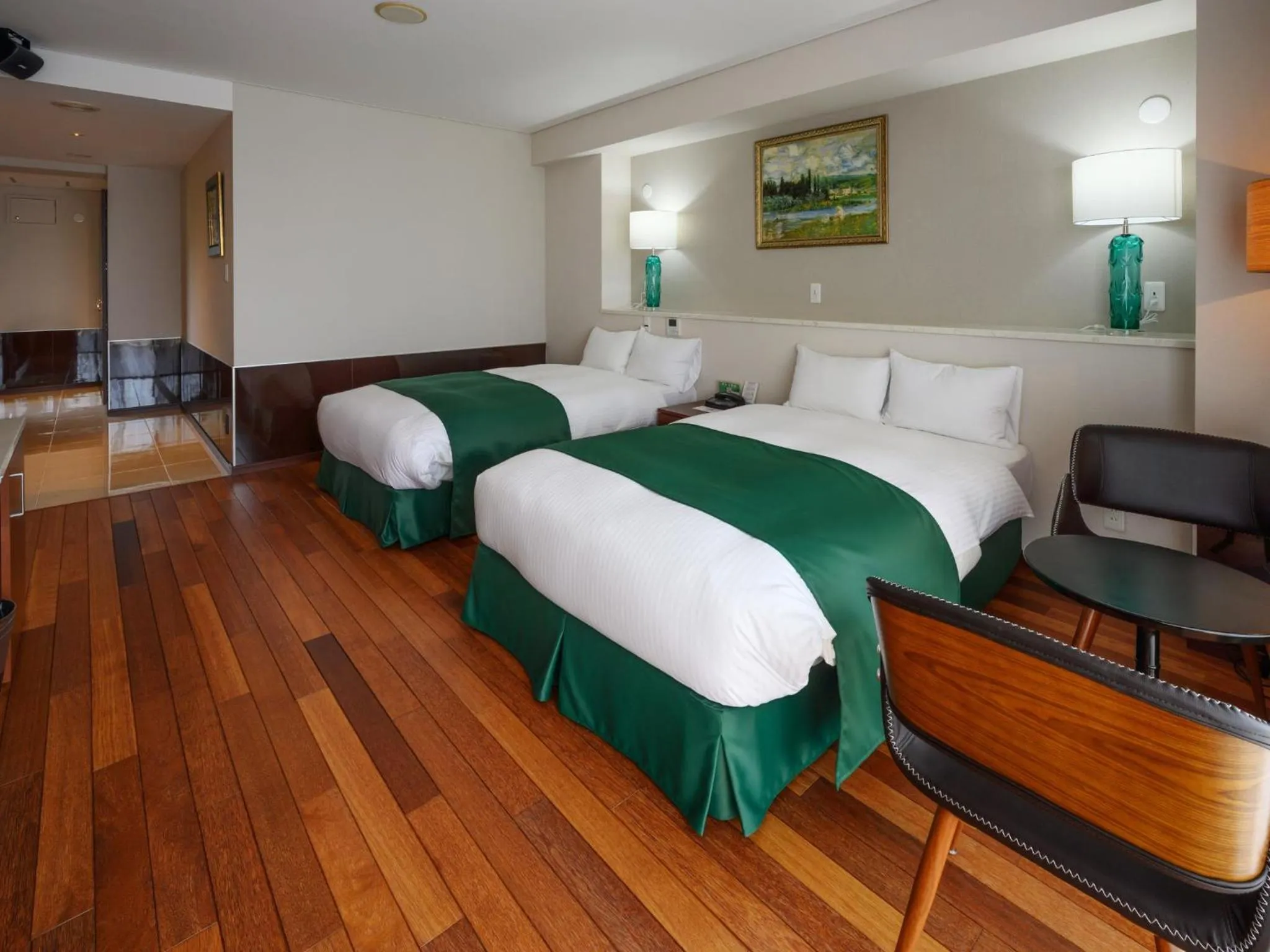 Photo of the whole room, Bed in Hotel Resonex Nago