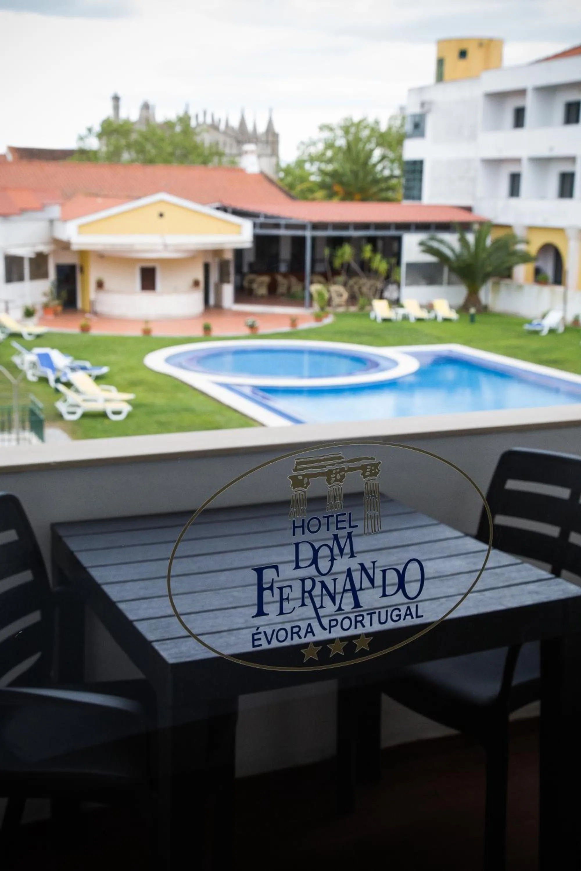 Balcony/Terrace, Swimming Pool in Hotel Dom Fernando