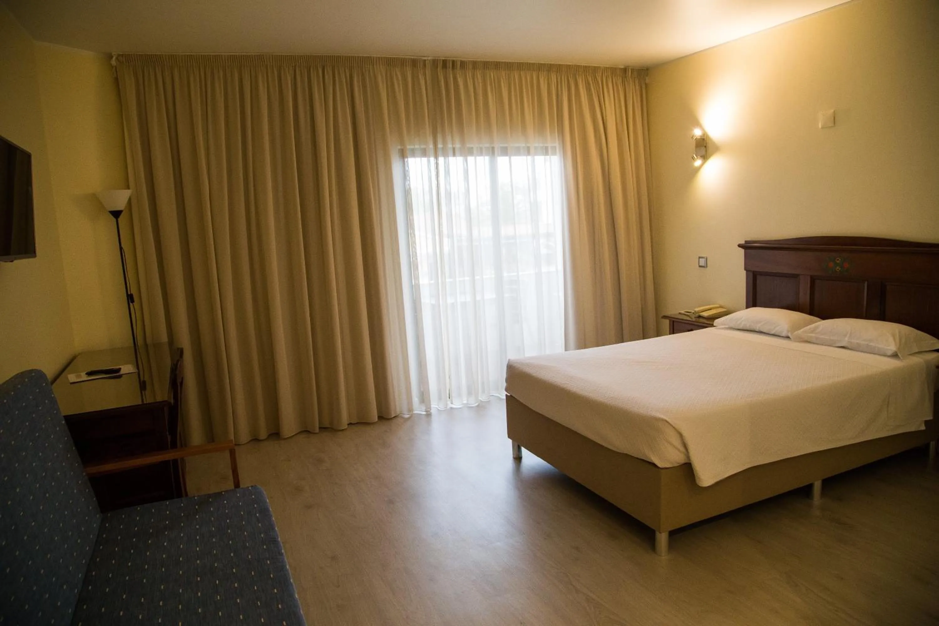 Photo of the whole room in Hotel Dom Fernando