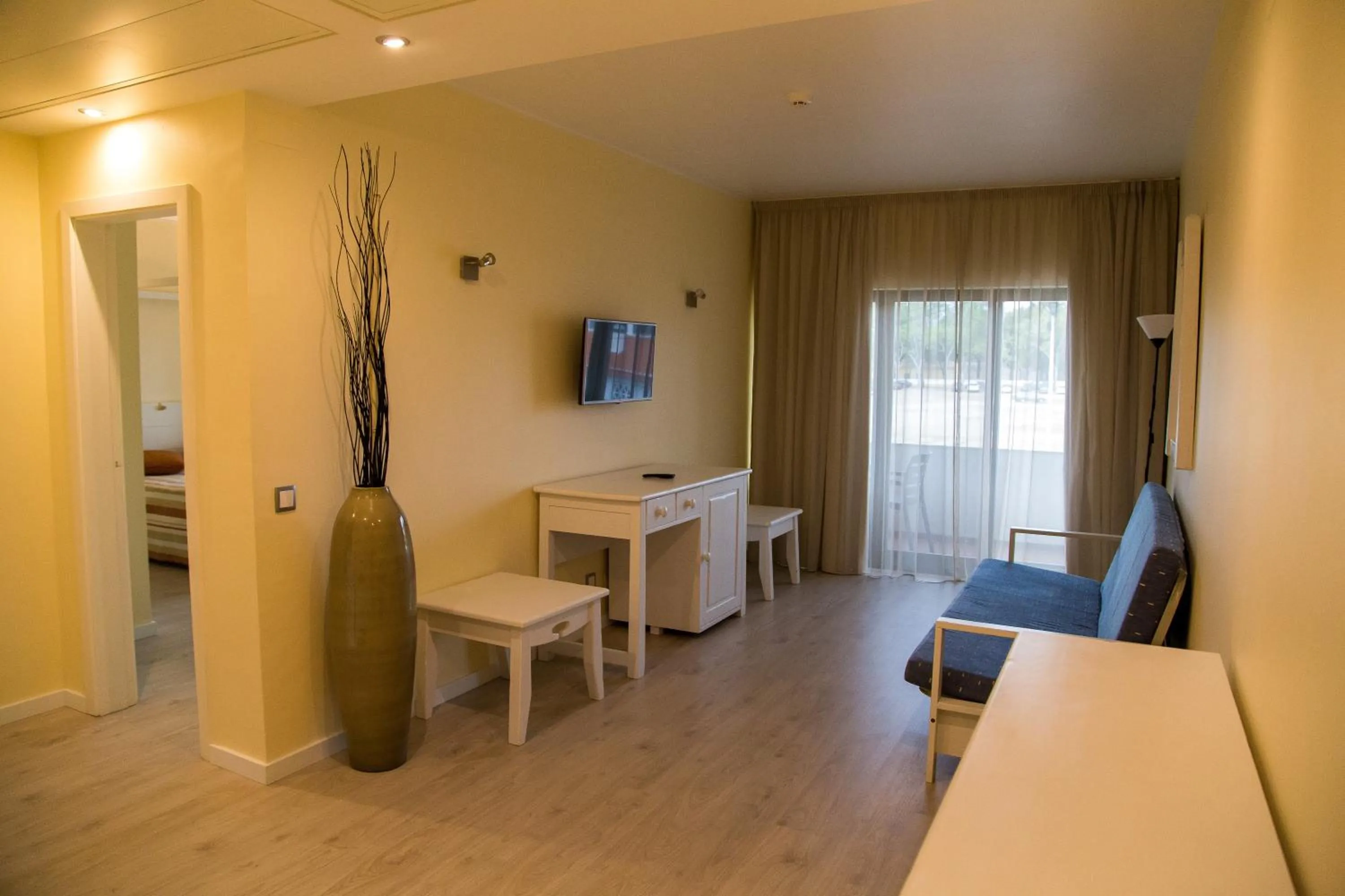 Living room, TV/Entertainment Center in Hotel Dom Fernando