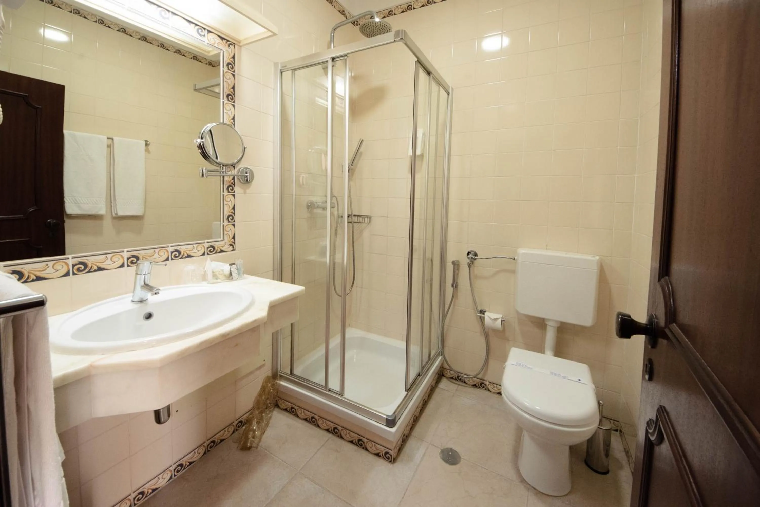 Toilet in Solar de Mos