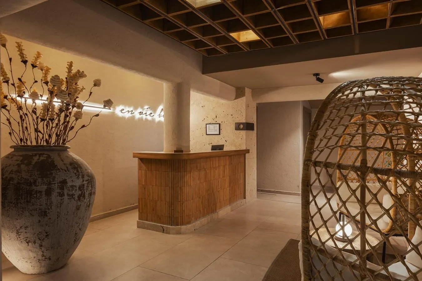 Lobby or reception in Sun Hotel By En Vie Beach