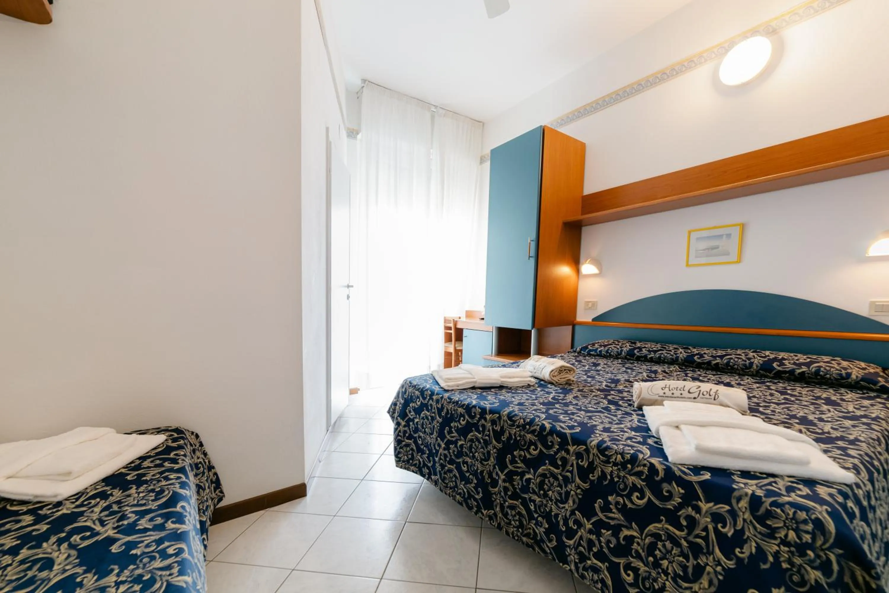 Photo of the whole room in Hotel Golf