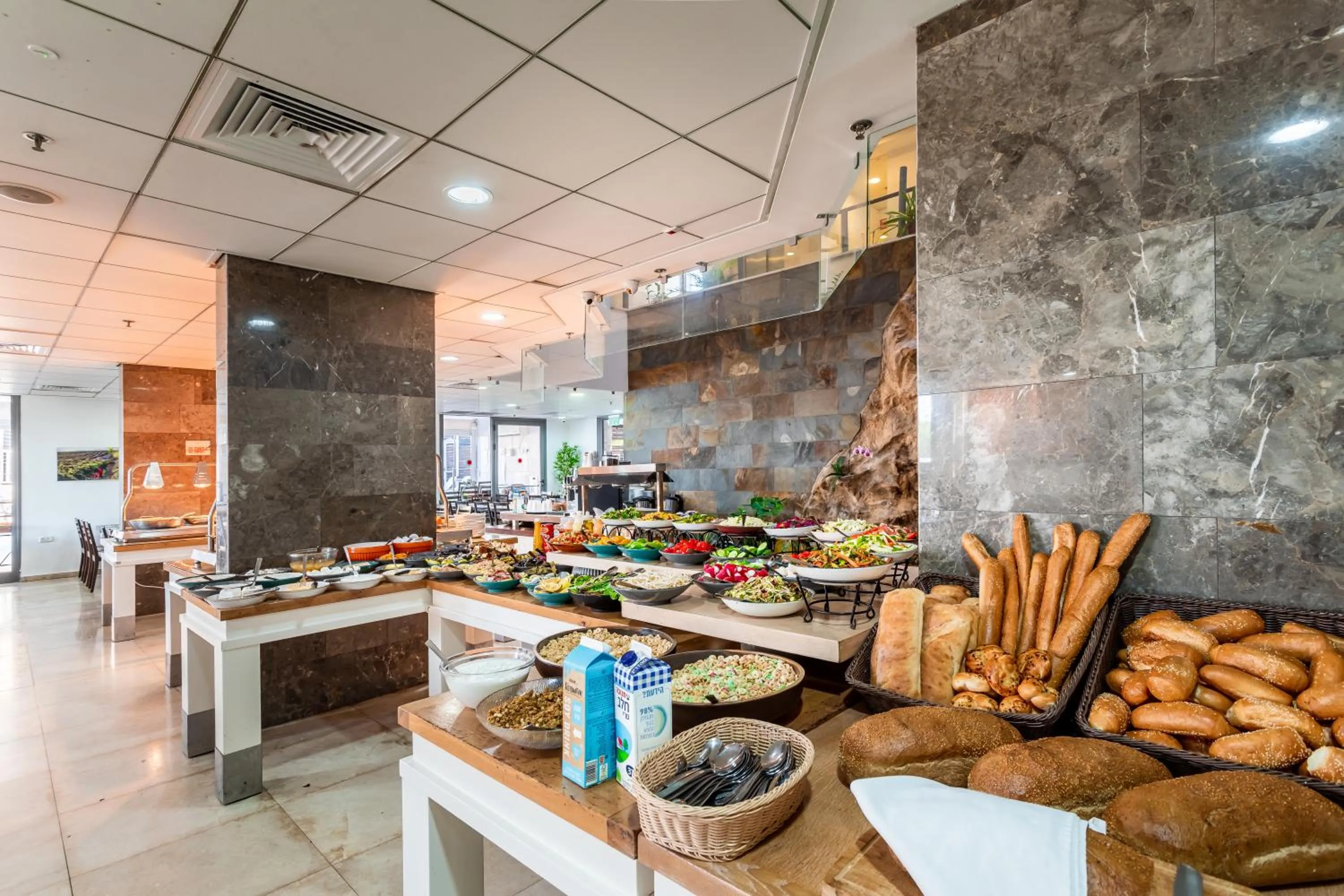 Breakfast in Emily's Hotel