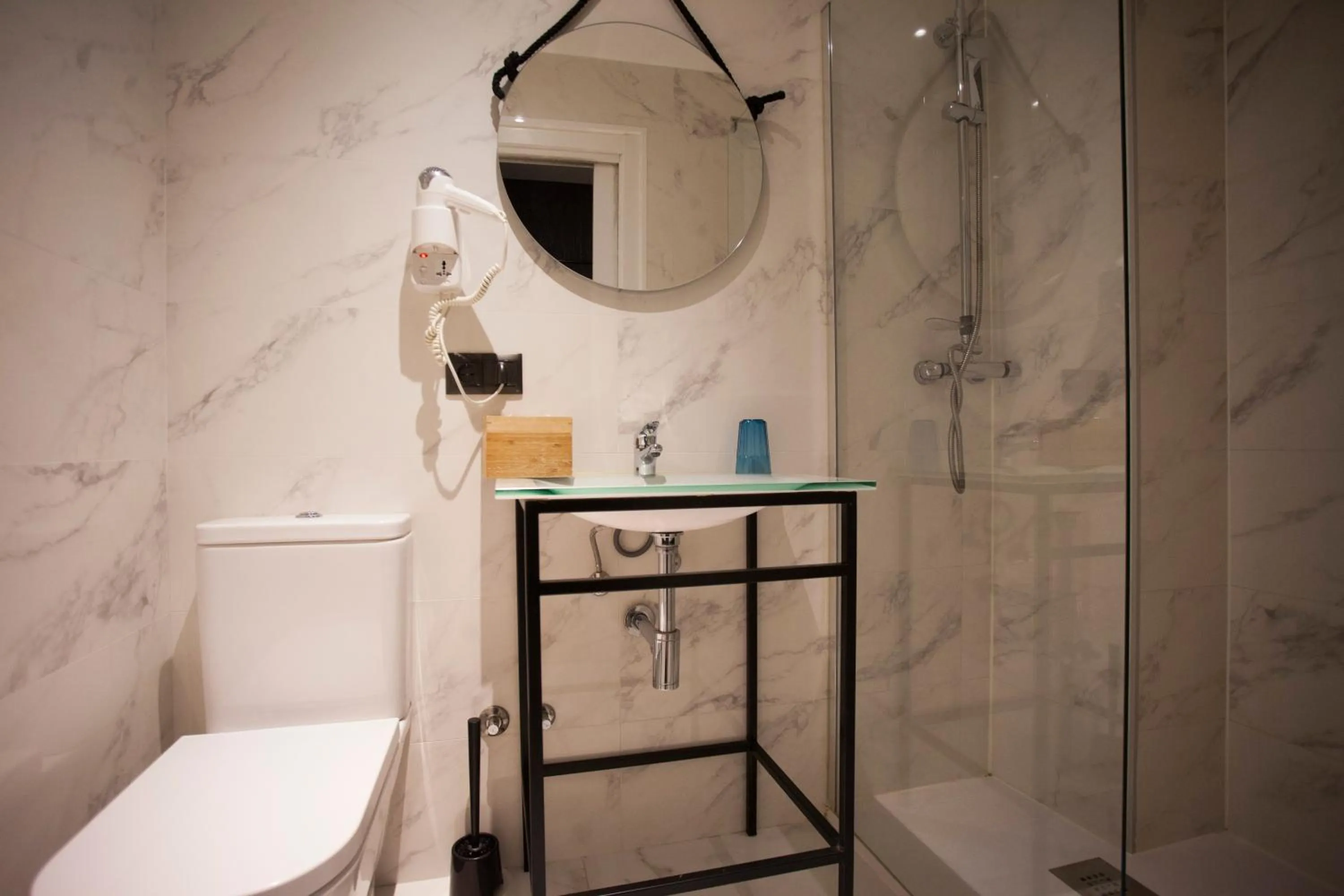 Bathroom in CC Malasaña