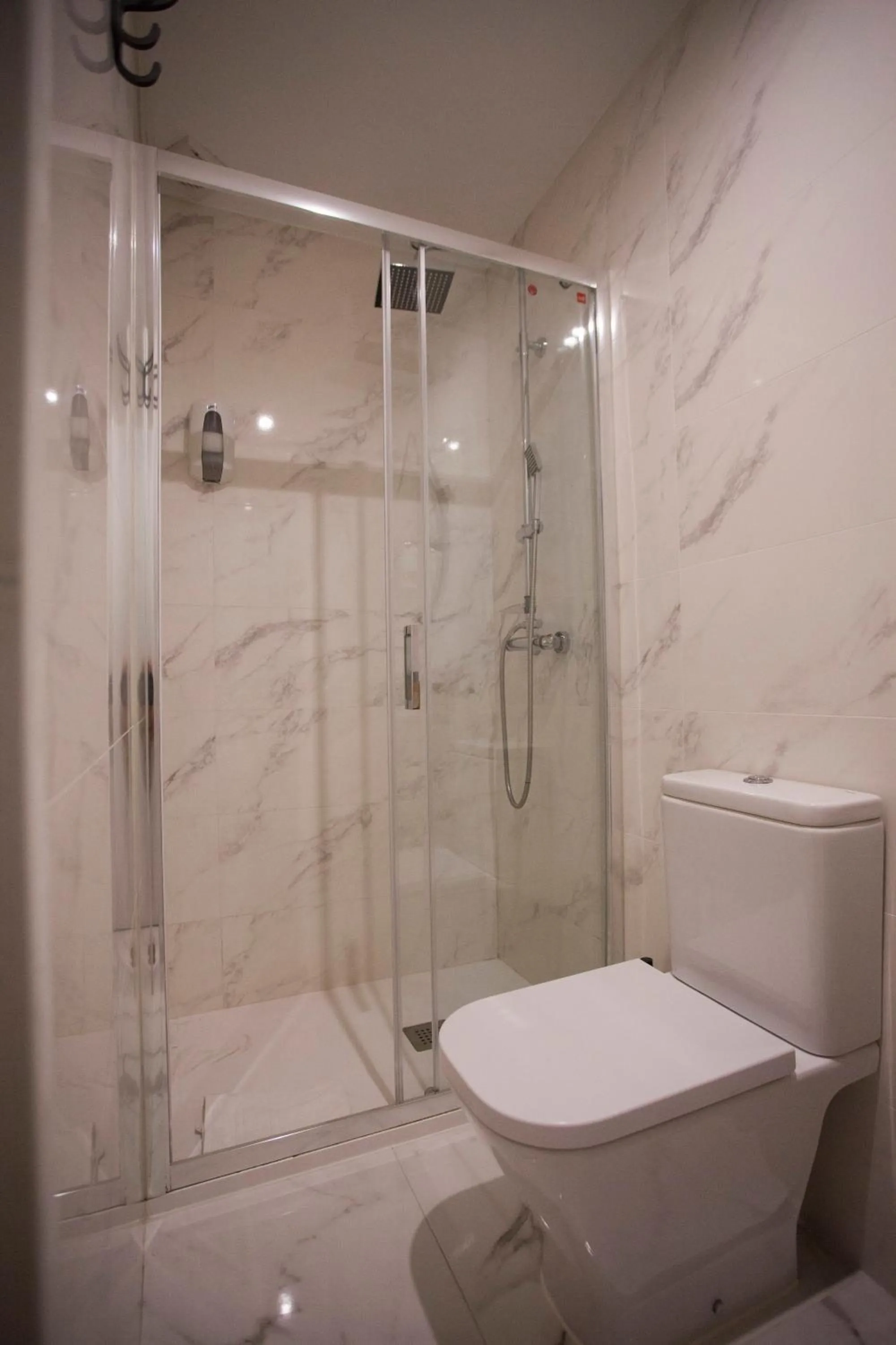 Bathroom in CC Malasaña