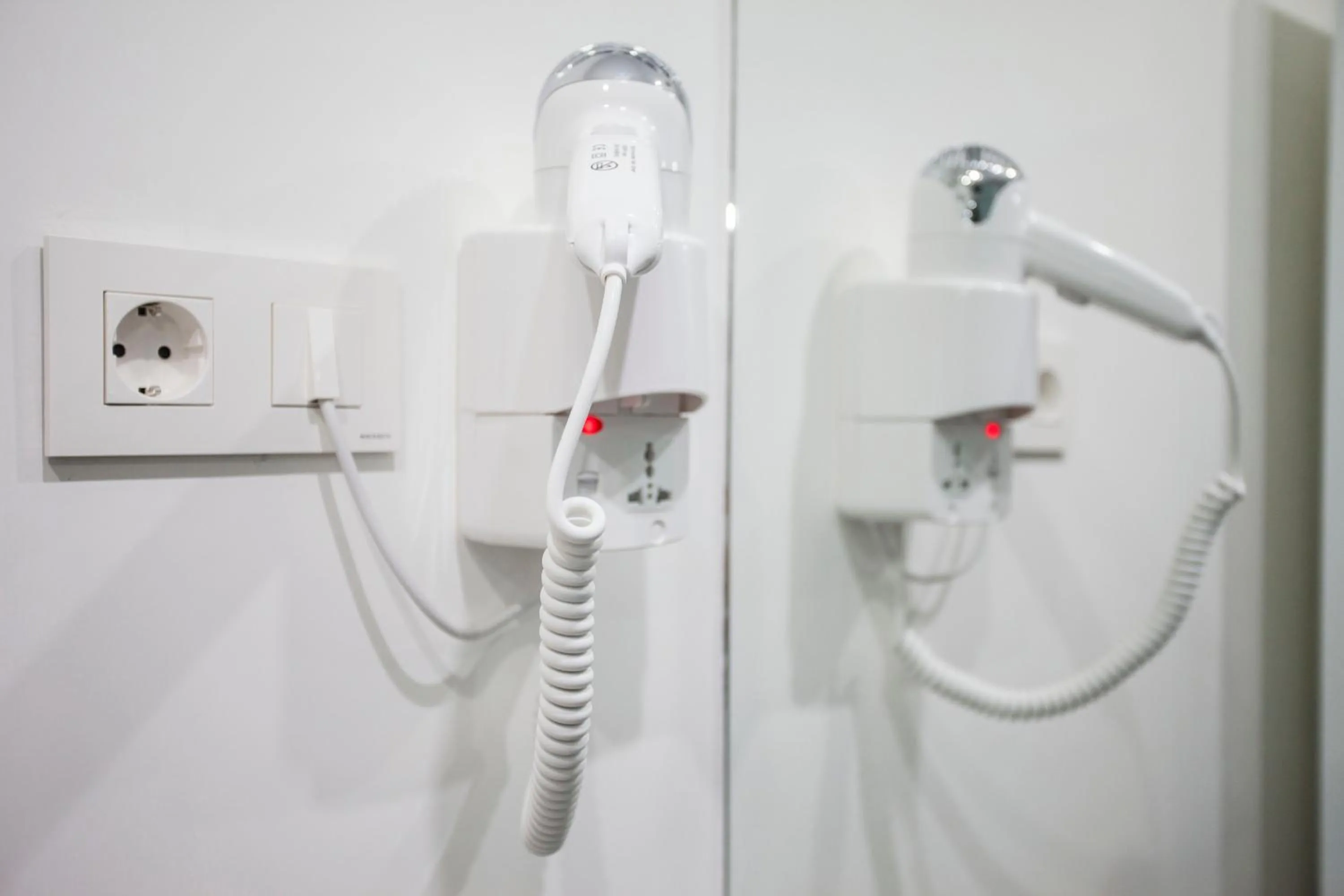 Superior Double Room with Private Bathroom in CC Malasaña