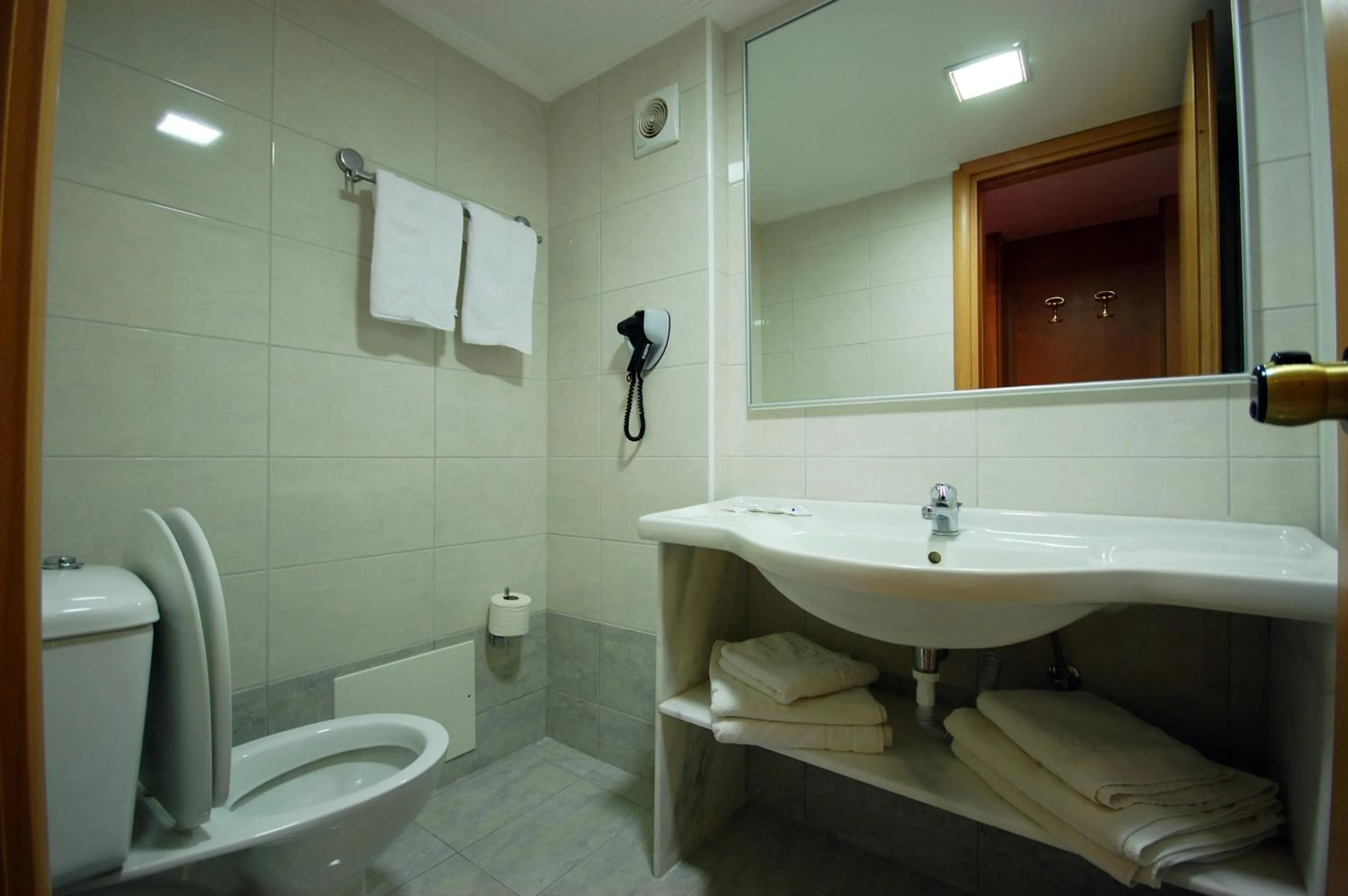 Toilet in ILIOS K Village Resort