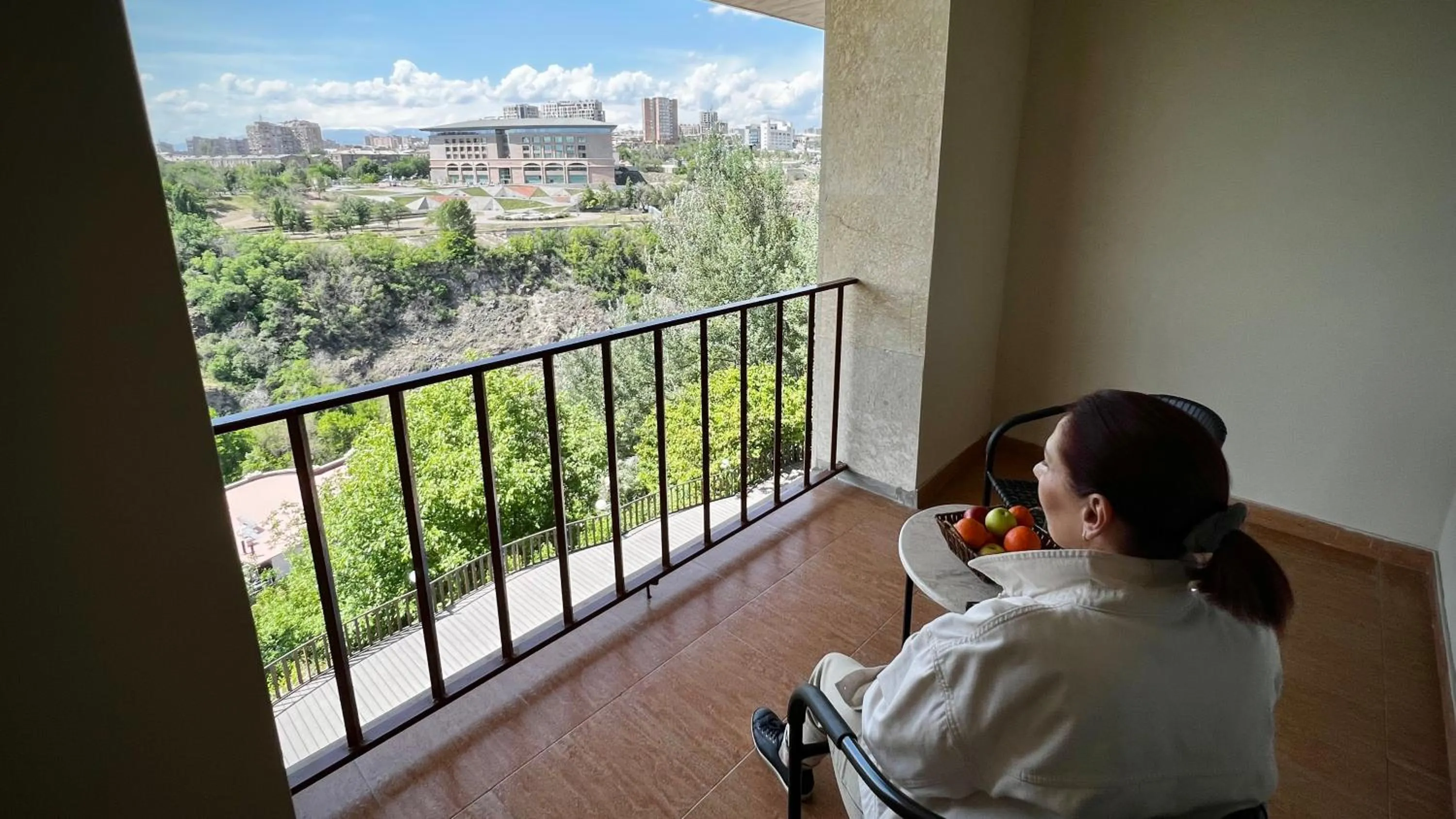 Day in Olympia Garden Hotel