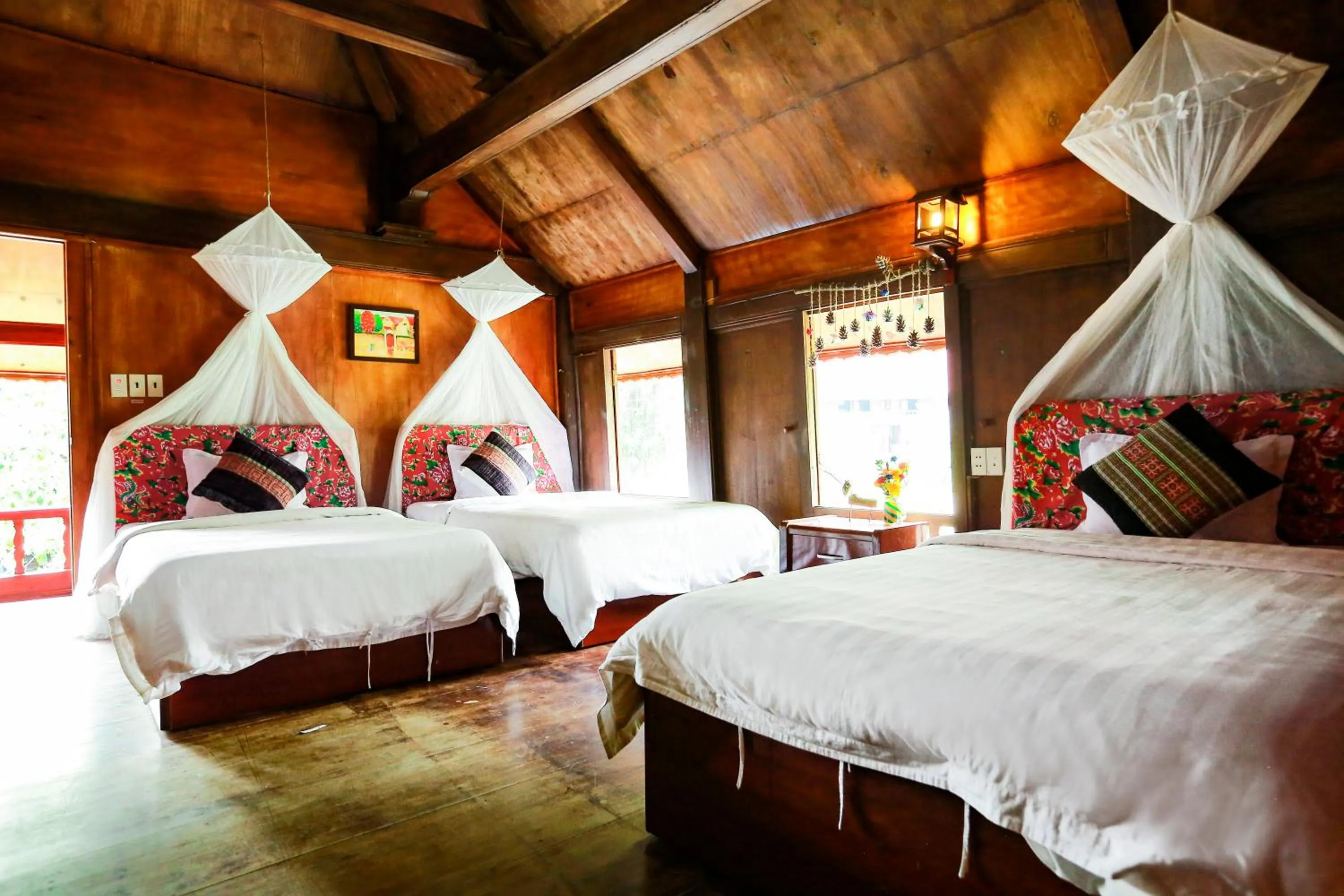 Bed in Cat Ba Eco Lodge