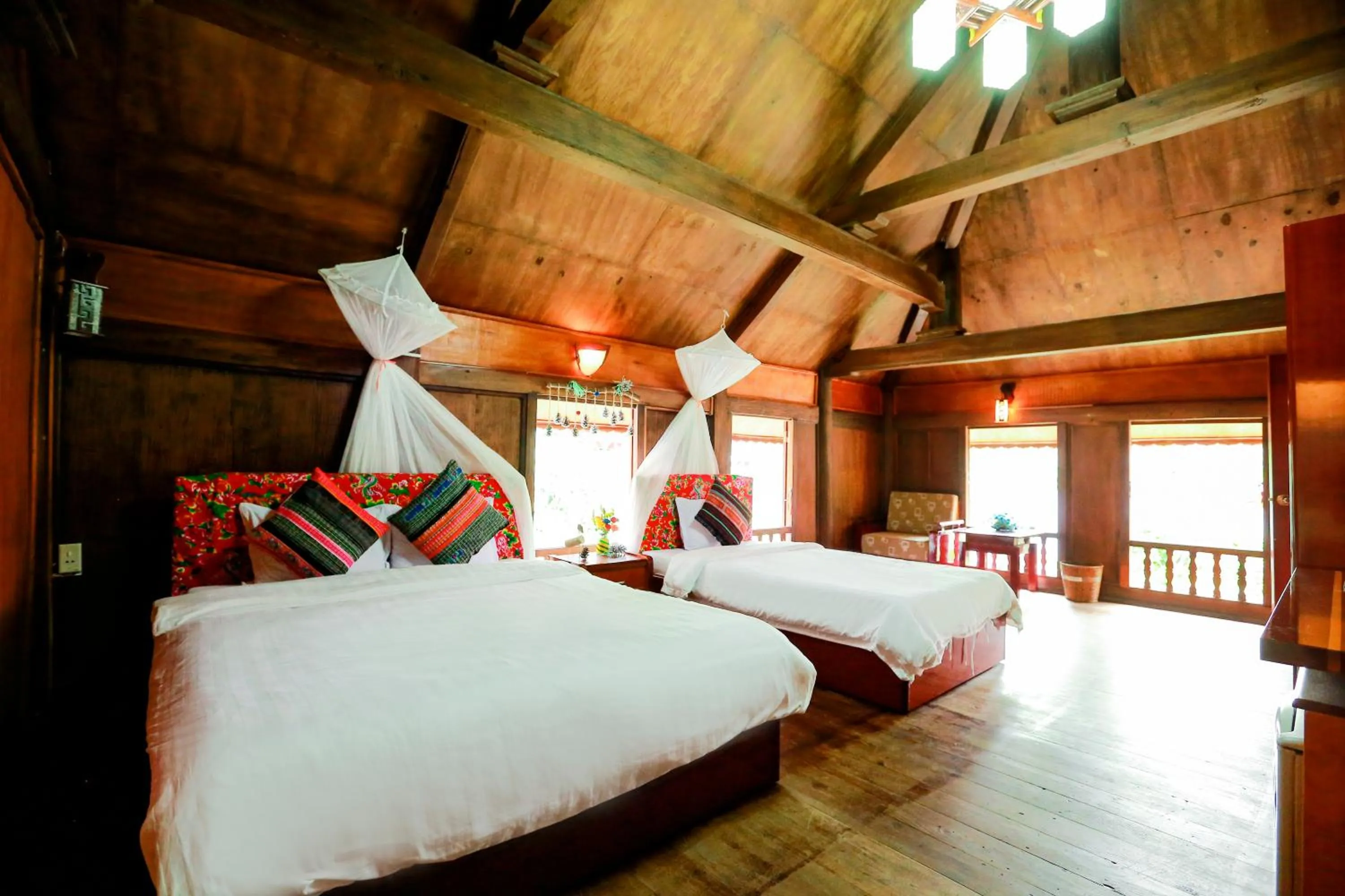 Bed in Cat Ba Eco Lodge