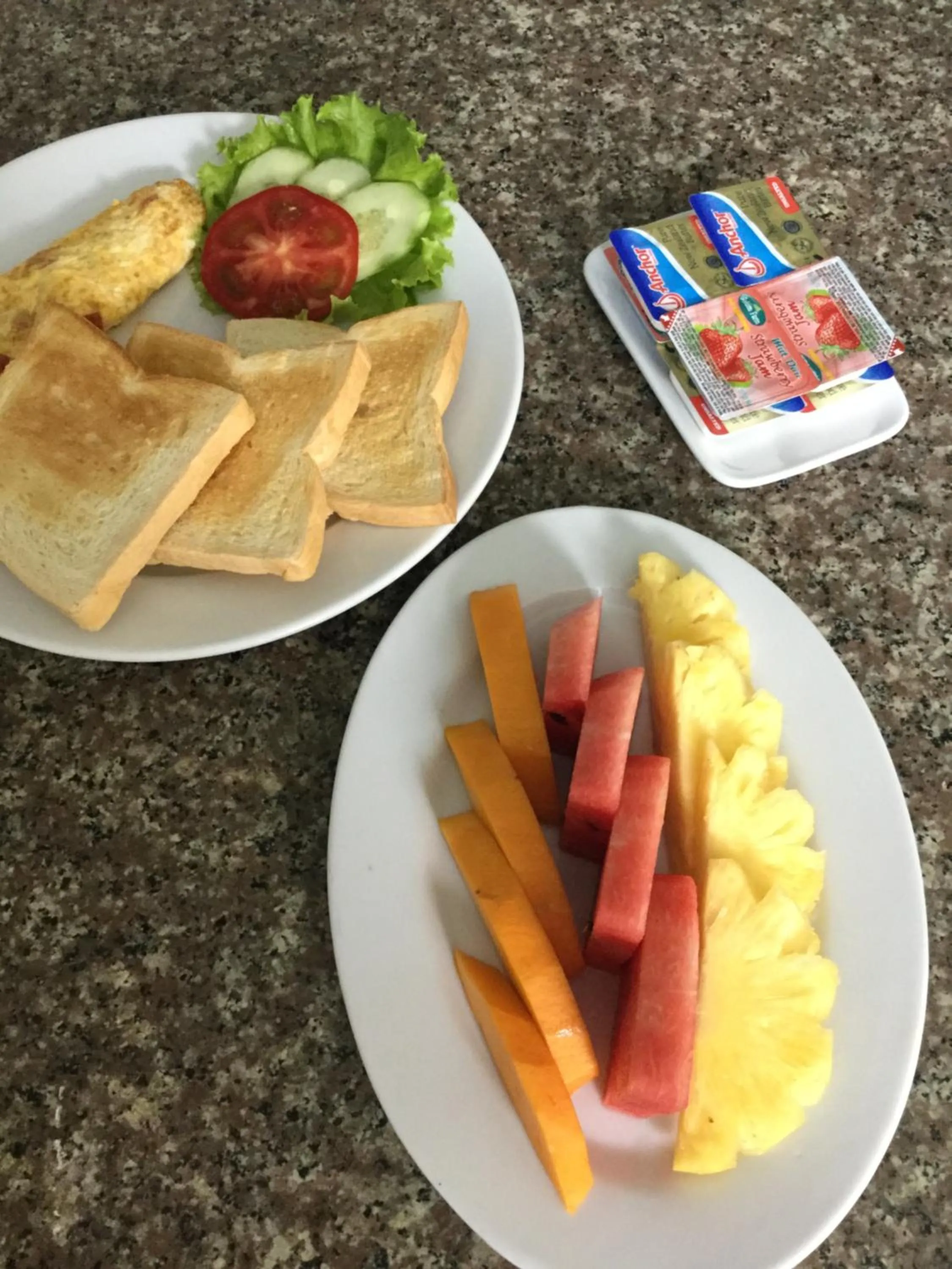 Breakfast in Cat Ba Eco Lodge