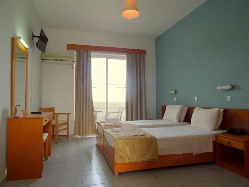 Bedroom, Bed in Bayside Hotel Katsaras