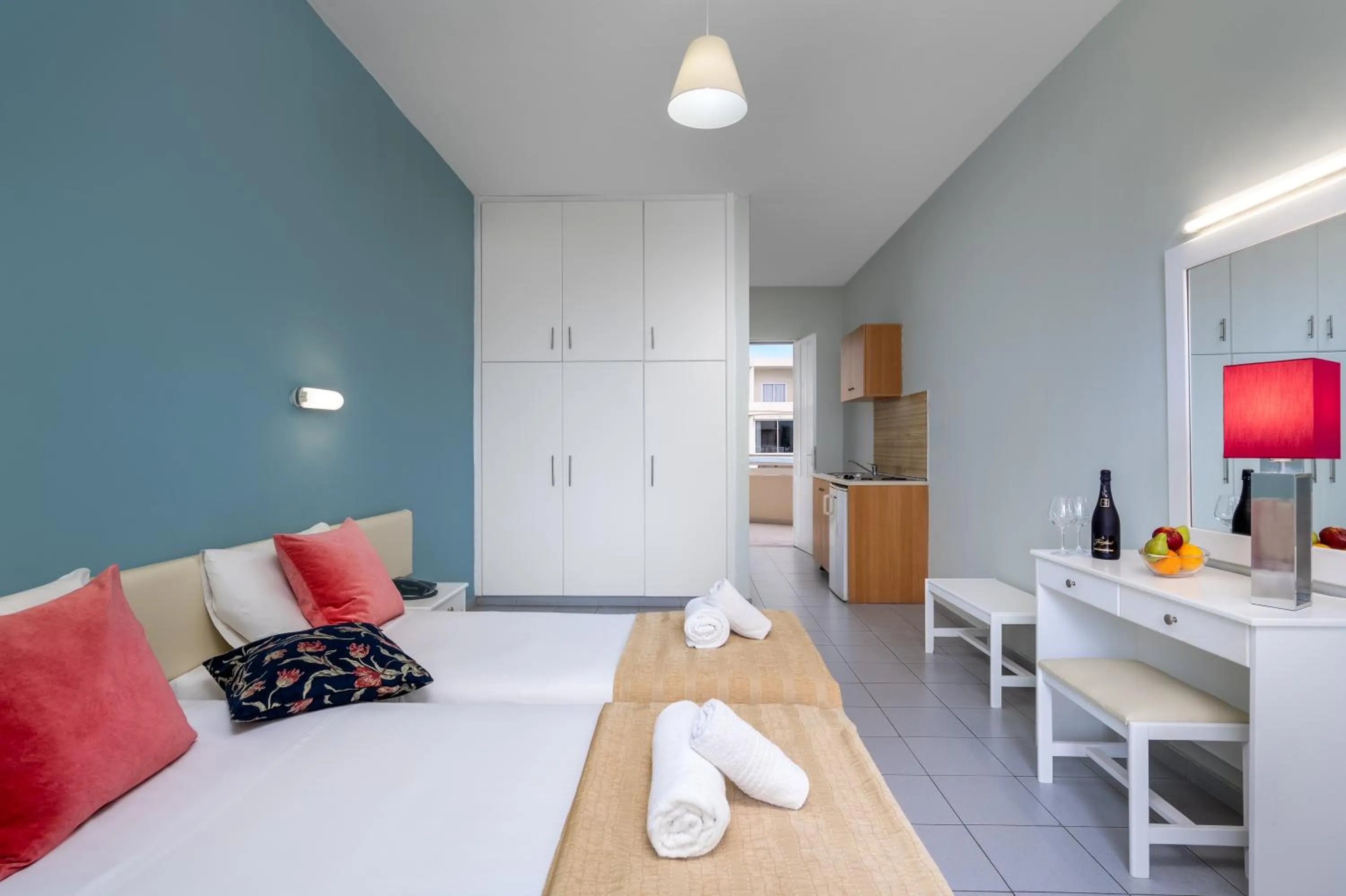 Photo of the whole room, Bed in Bayside Hotel Katsaras