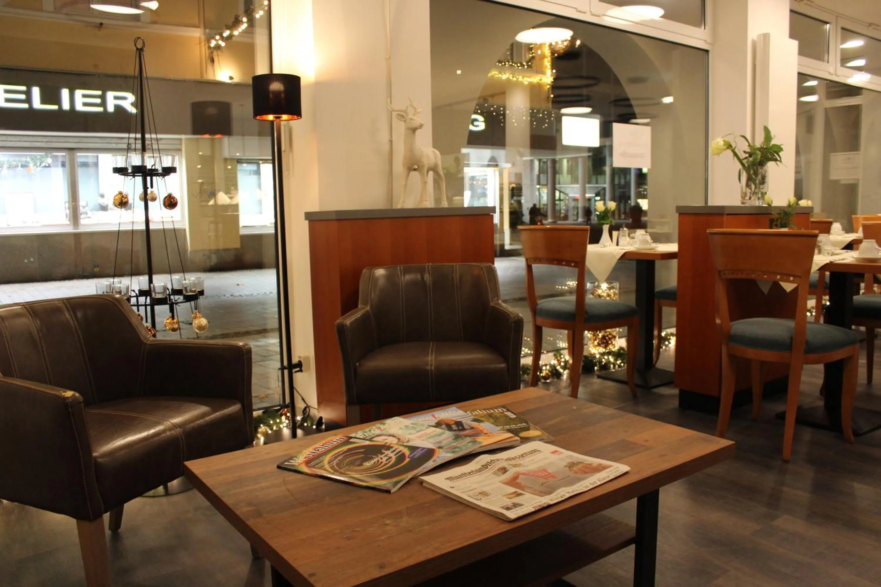 Restaurant/places to eat in Hotel Freye