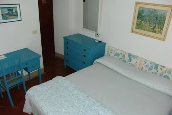 Bed in Villa Rucellai