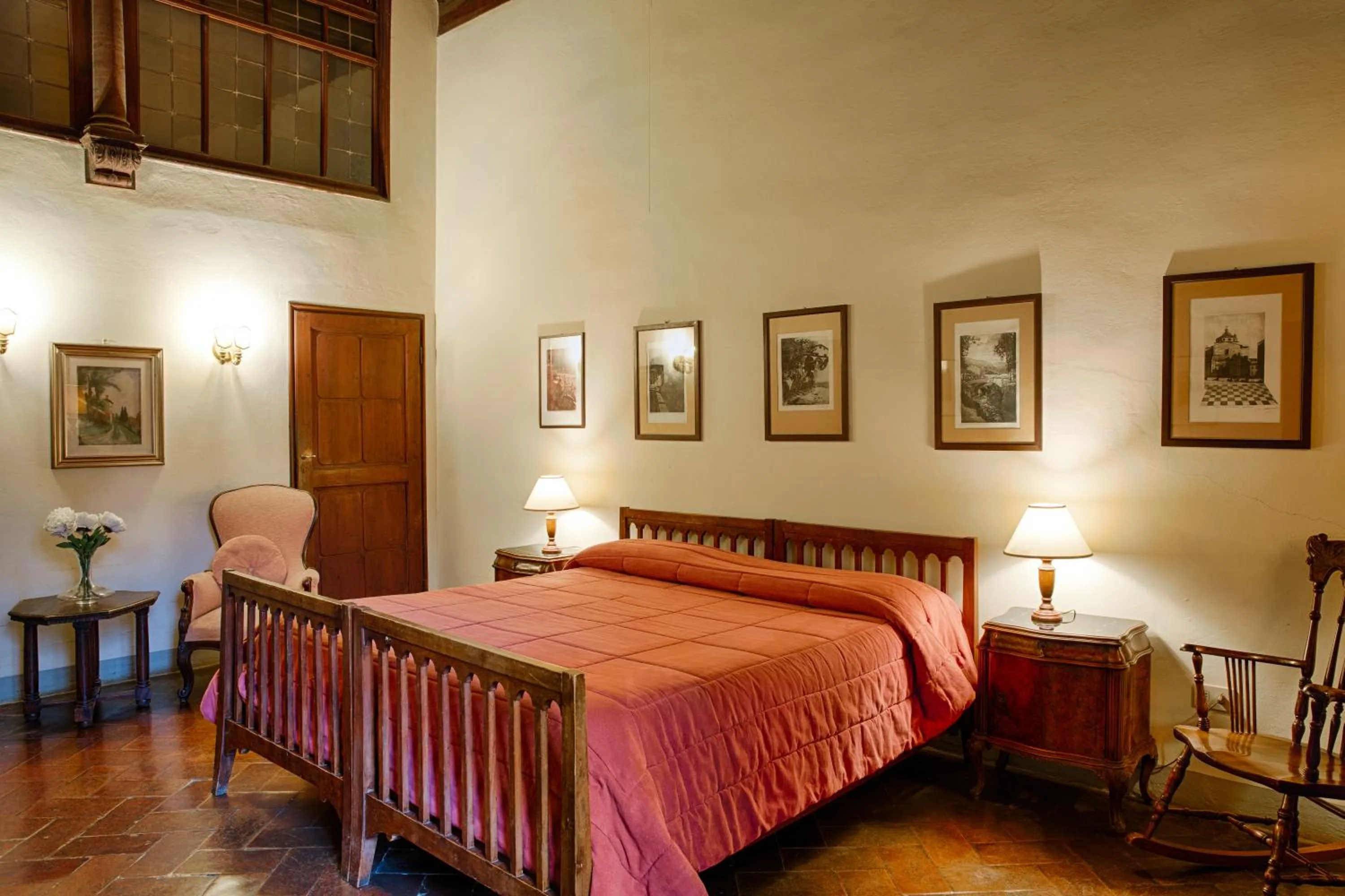 Bed in Villa Rucellai