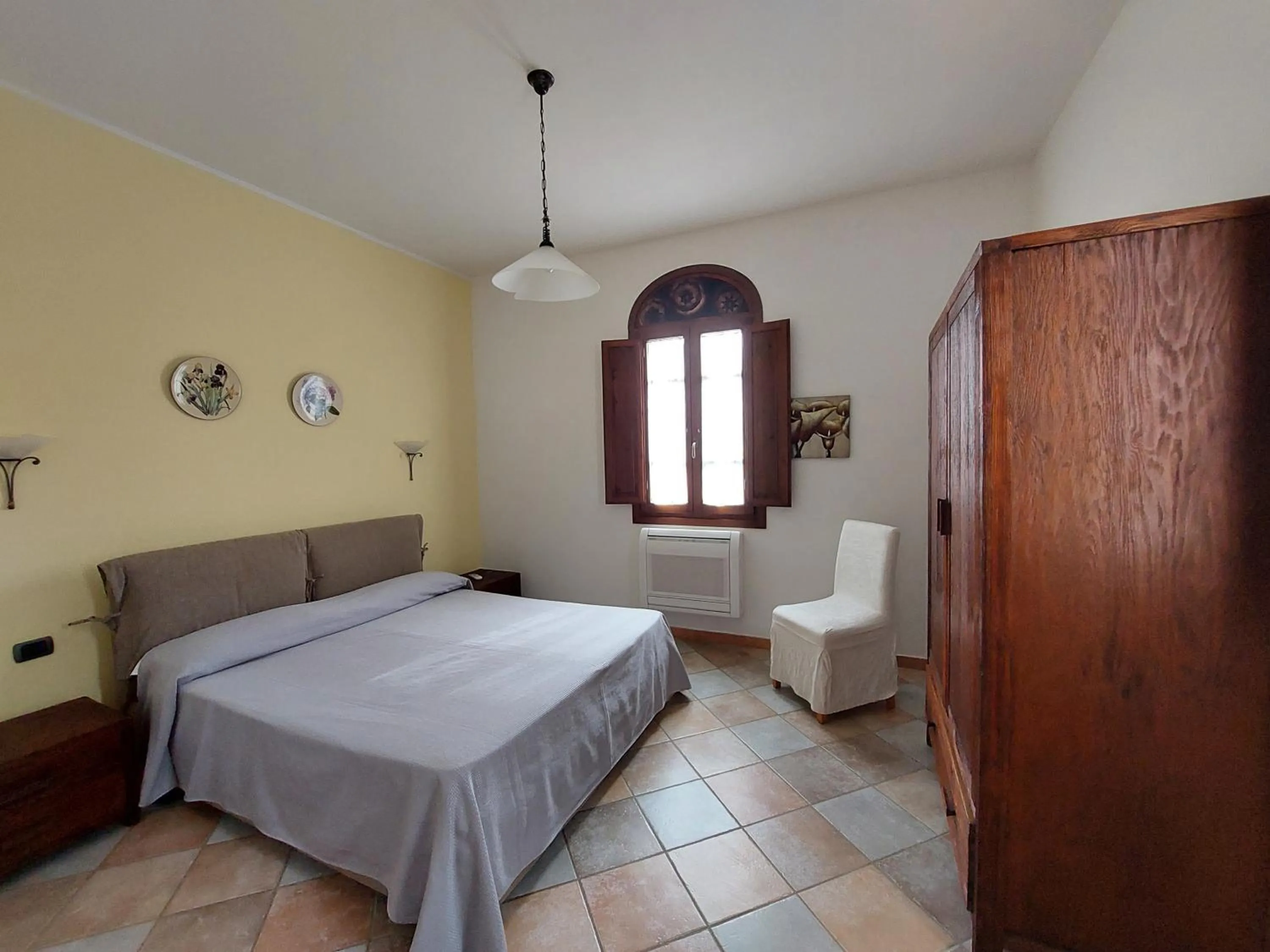 Bedroom, Bed in Hotel La Corte Rosada