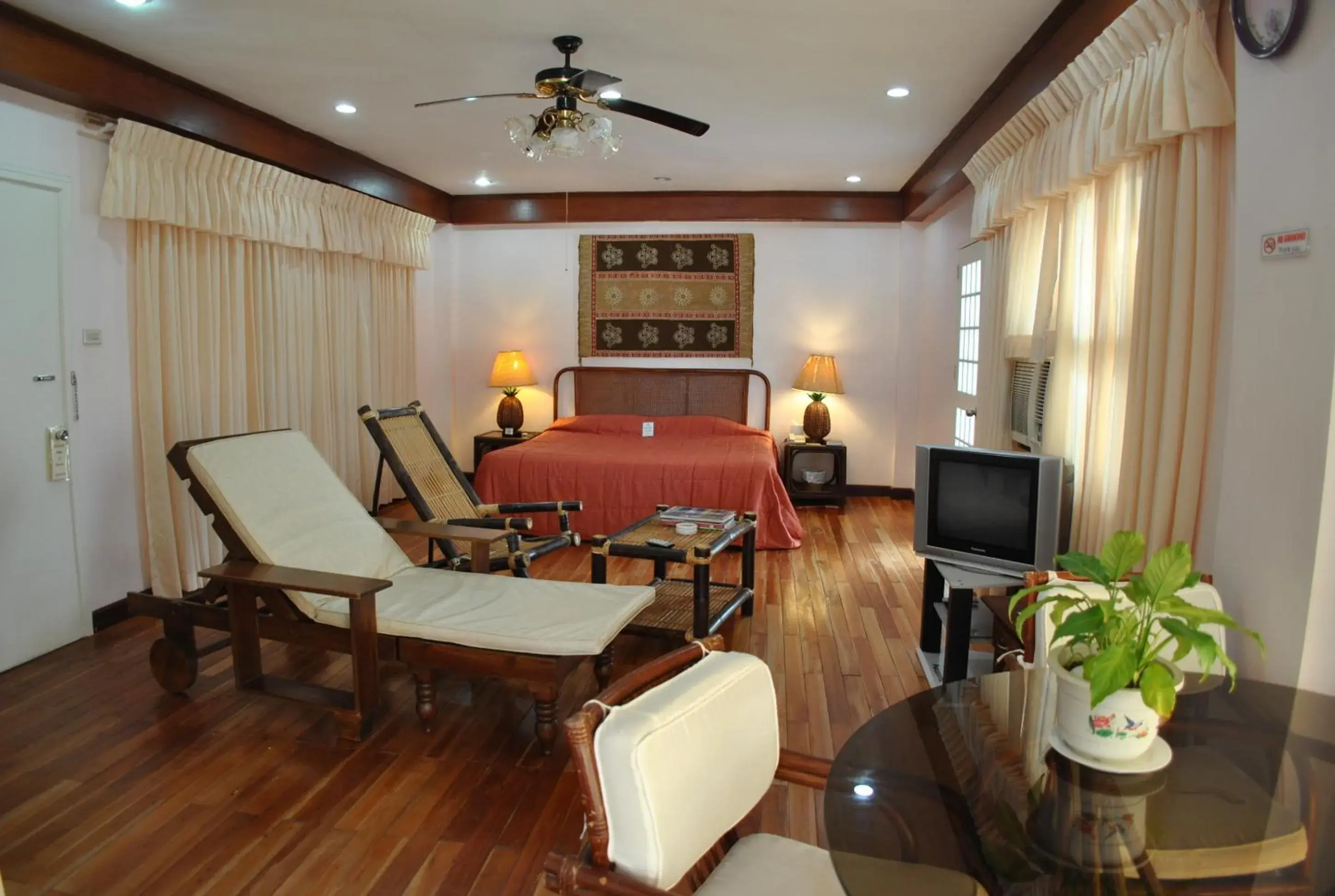 Jr Suite Sea View in Surfside Boracay Resort Jr Suite Sea View in Surfside Boracay Resort