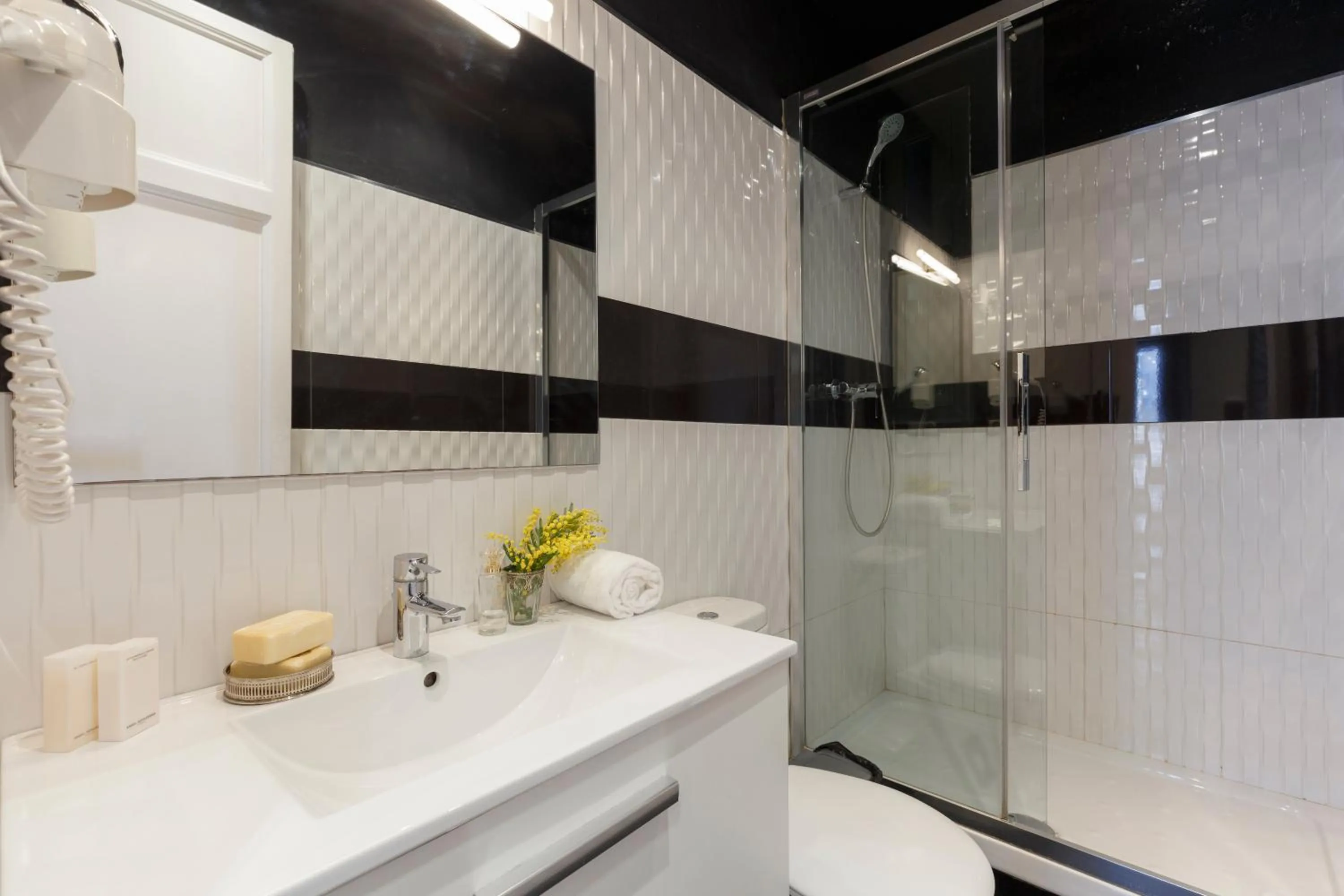 Bathroom in AinB Eixample-Miro Apartments