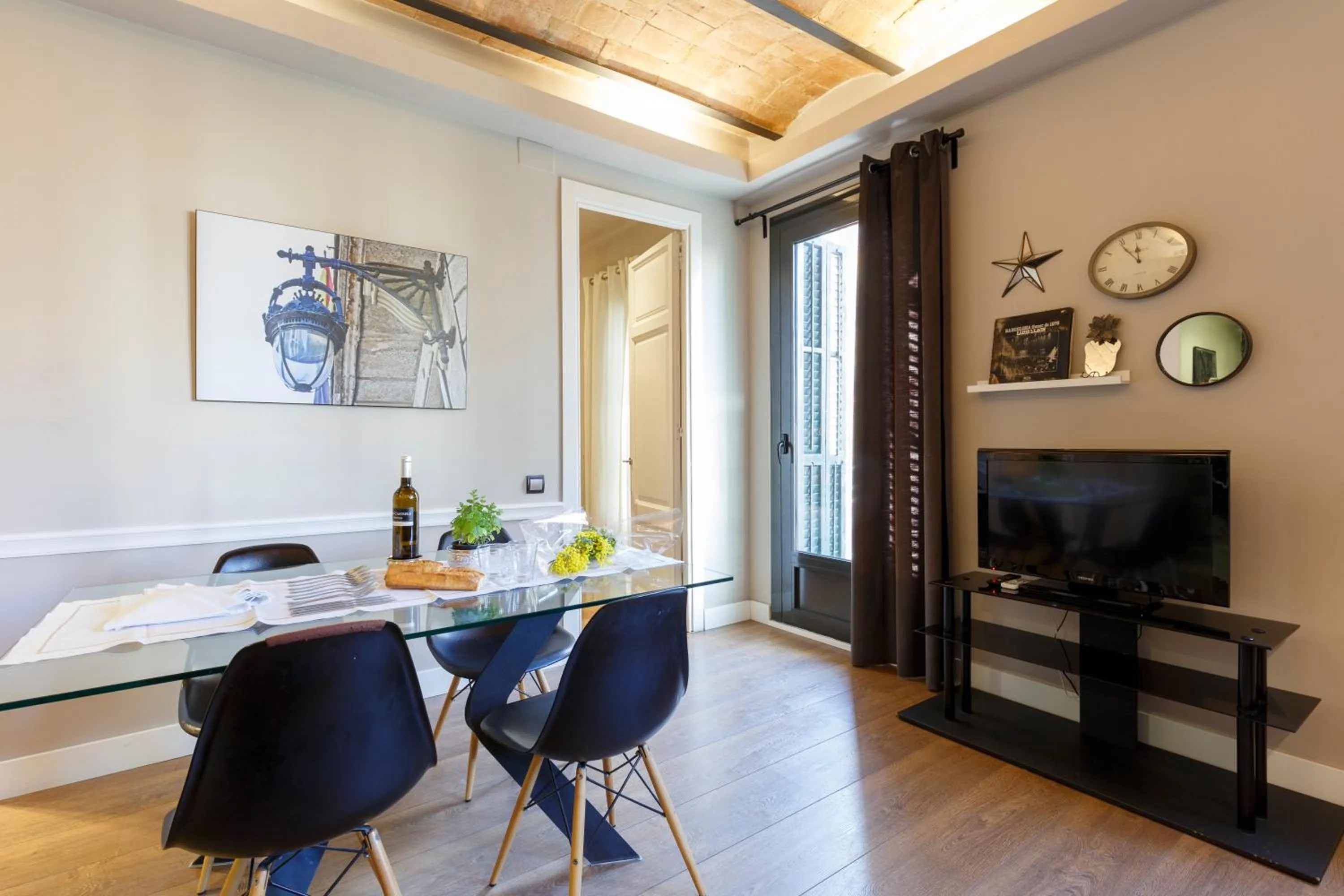 Living room in AinB Eixample-Miro Apartments