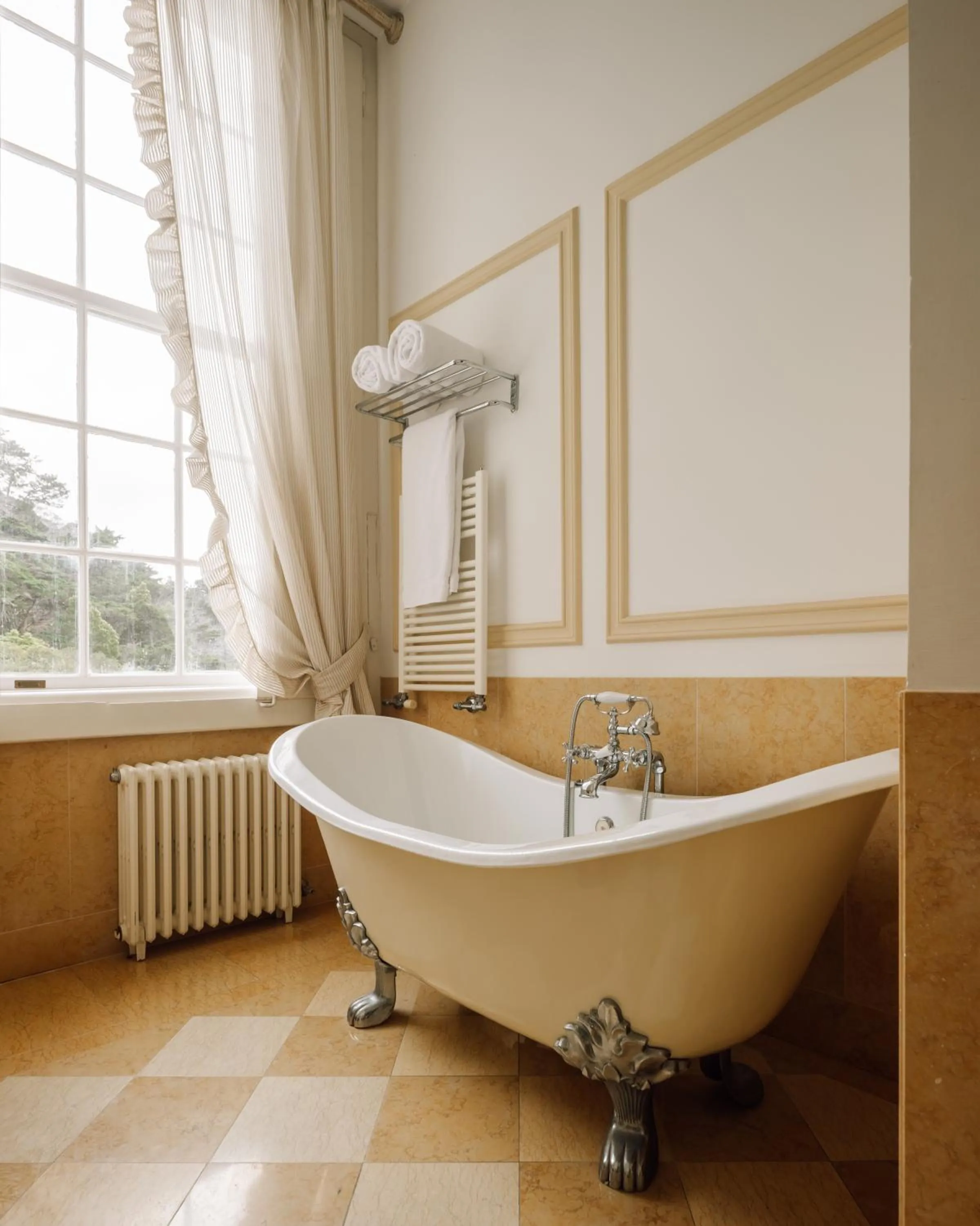 Bathroom in Valverde Sintra Palácio de Seteais - The Leading Hotels of the World