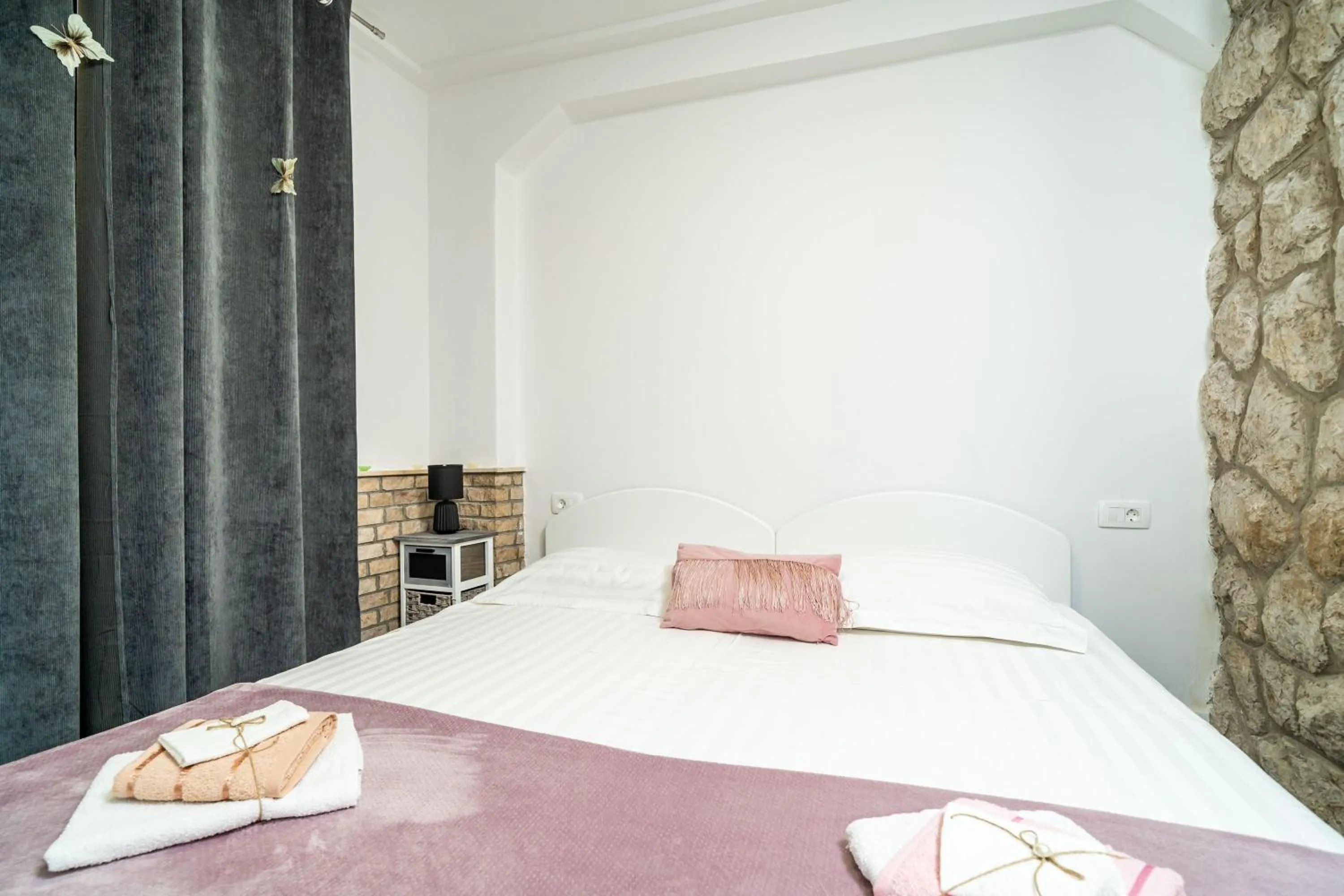 Bedroom in Apartments Dub